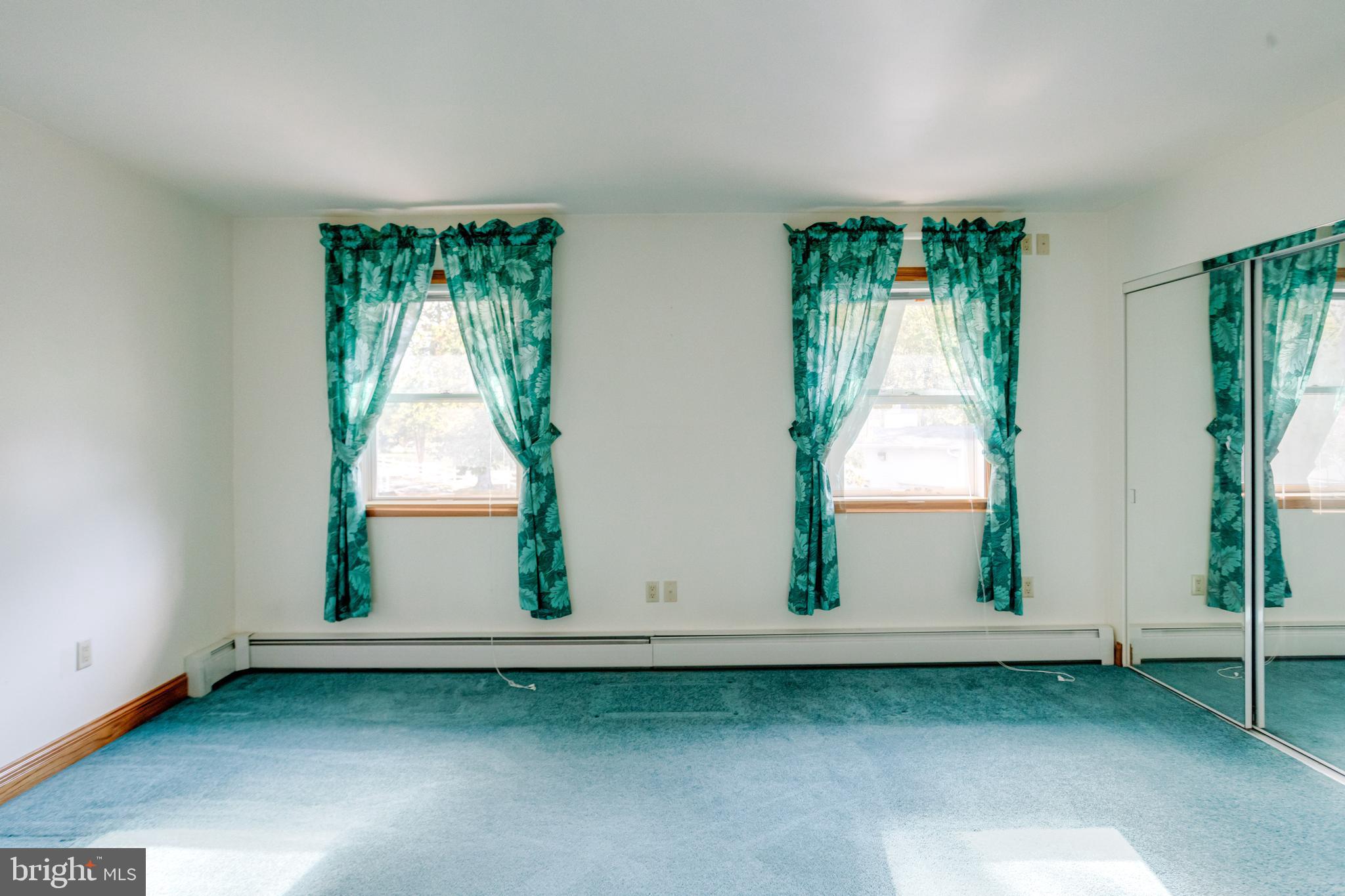 HILLTOP PARK - Residential