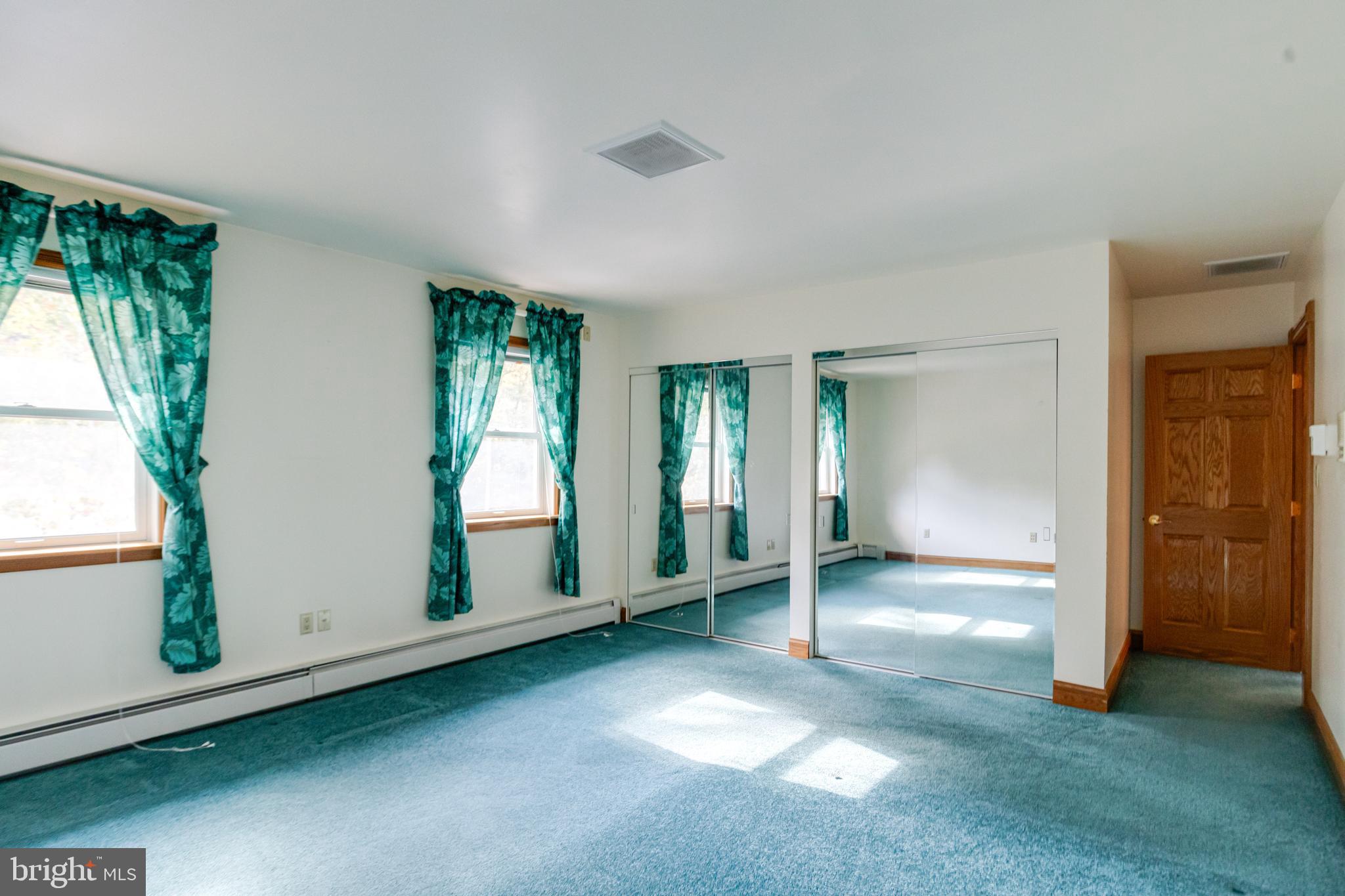 HILLTOP PARK - Residential