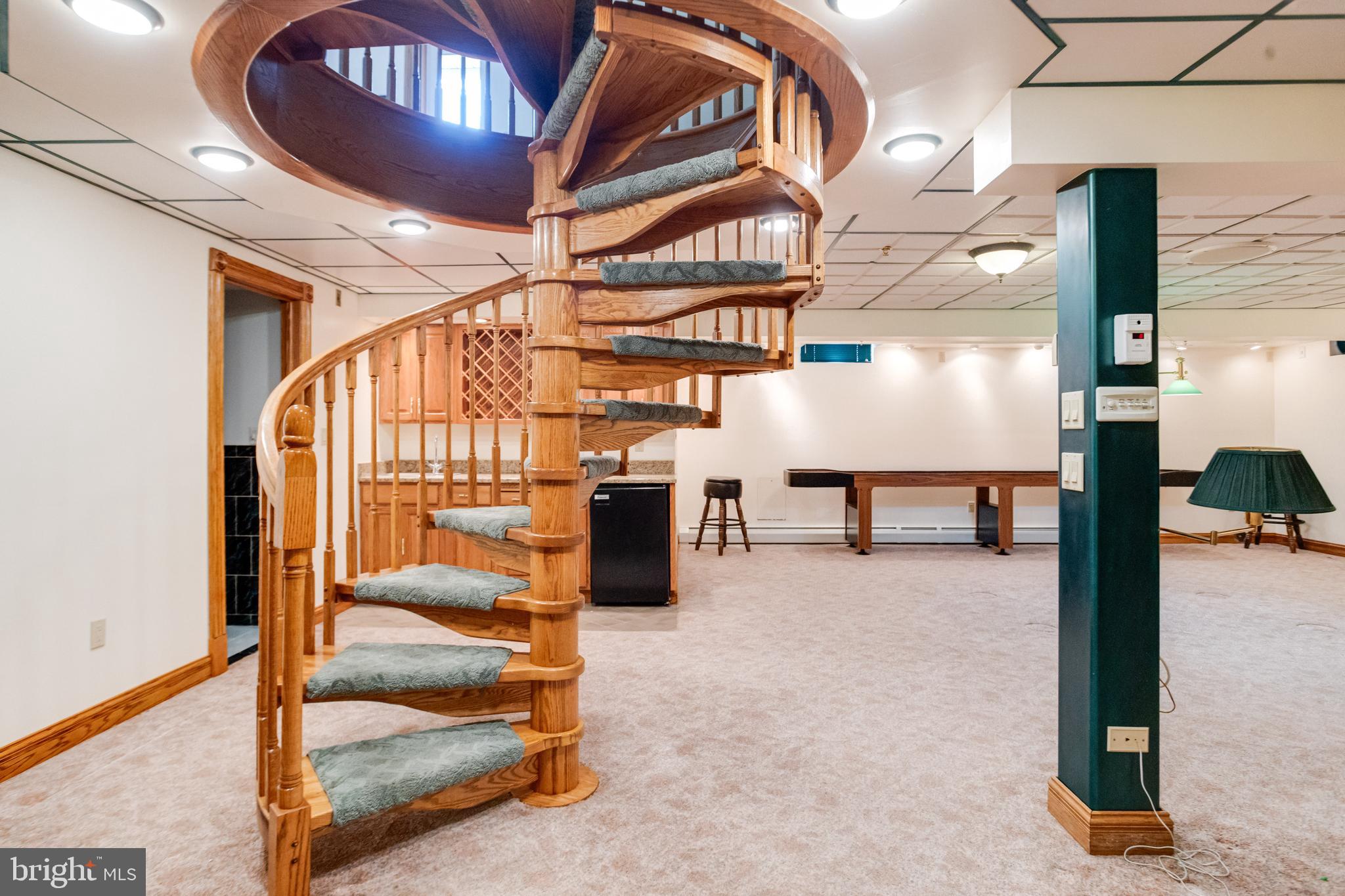 HILLTOP PARK - Residential