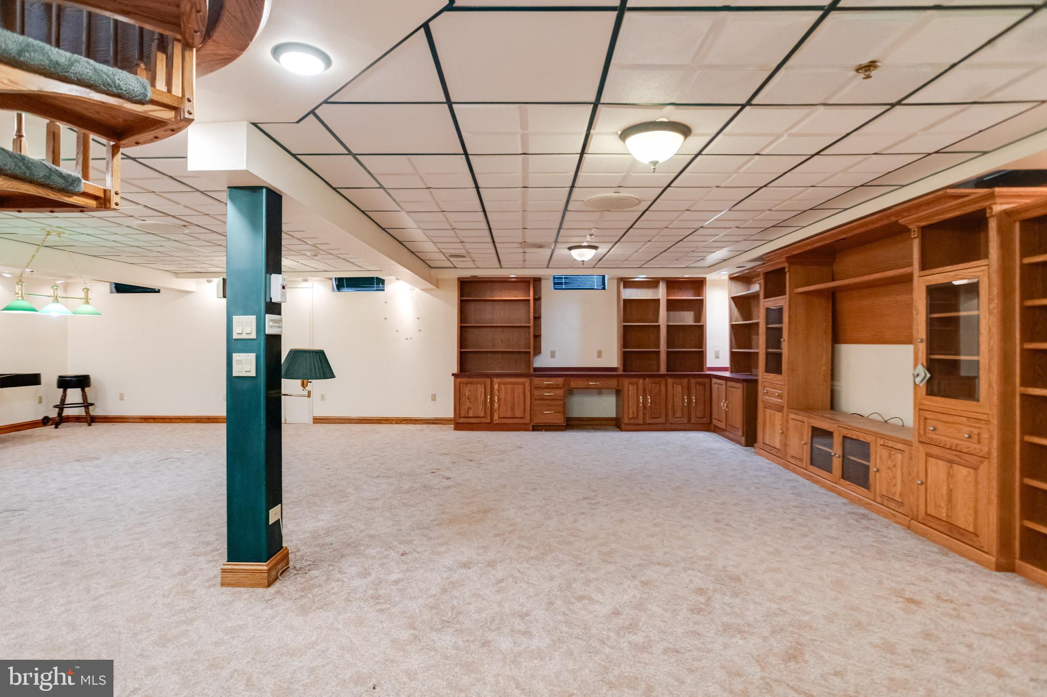 HILLTOP PARK - Residential