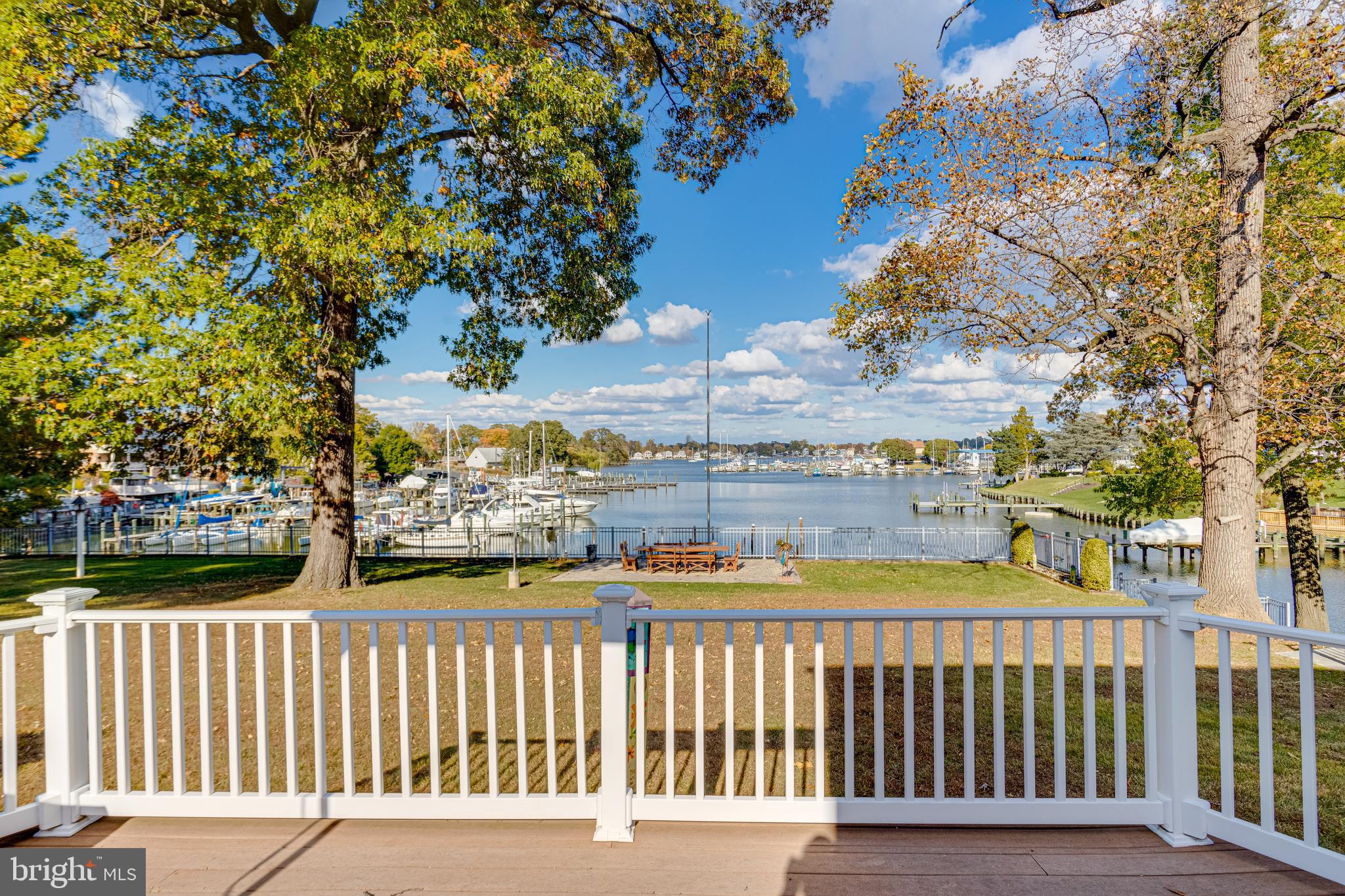 HILLTOP PARK - Residential