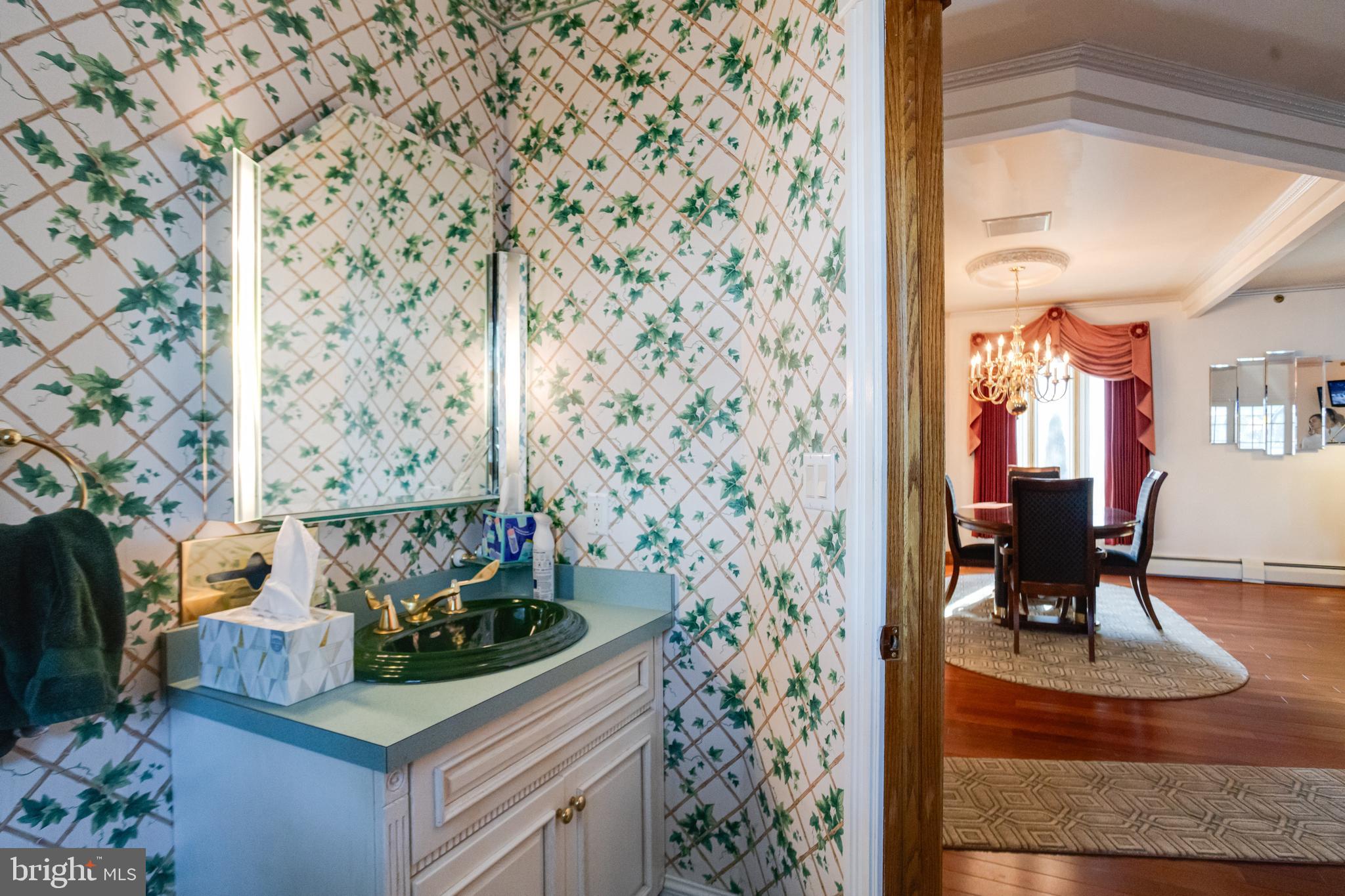 HILLTOP PARK - Residential