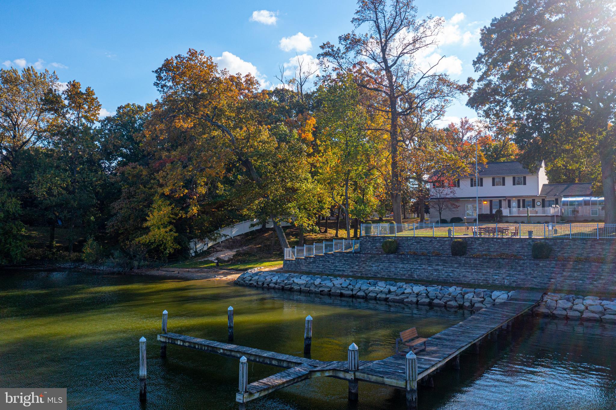 HILLTOP PARK - Residential