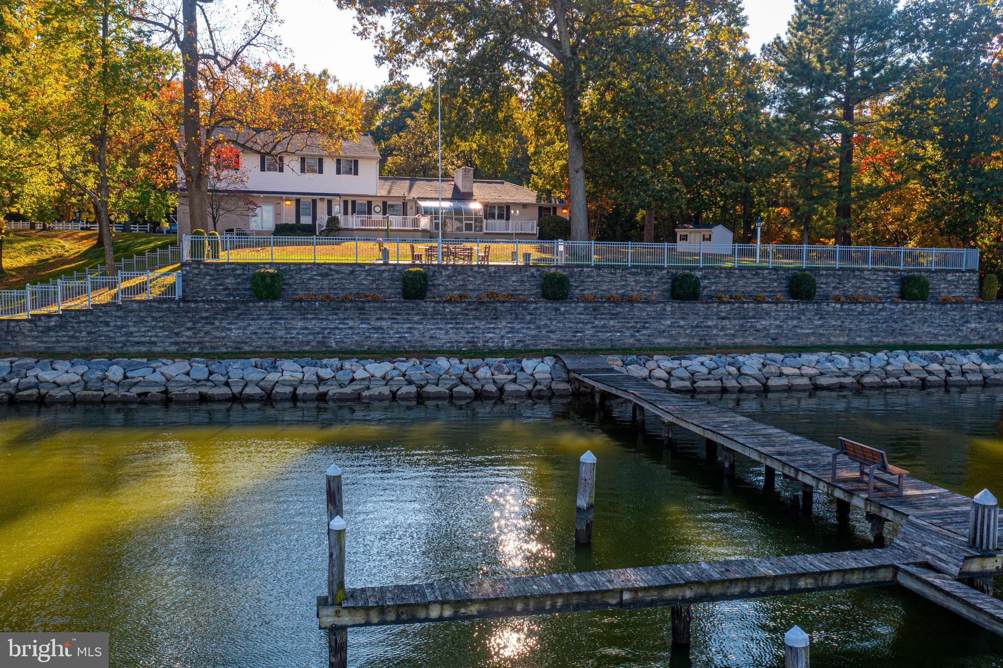 HILLTOP PARK - Residential