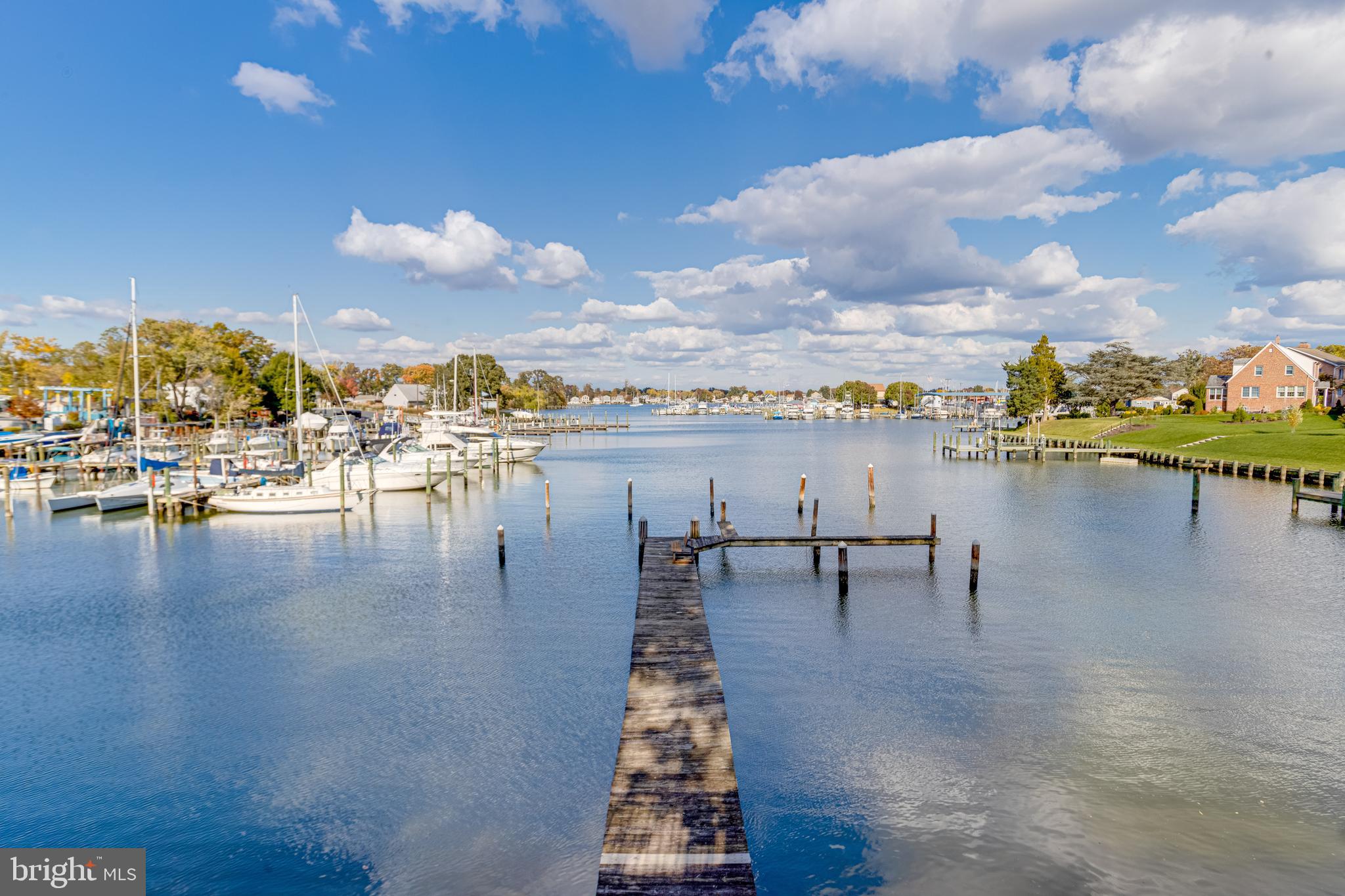 HILLTOP PARK - Residential