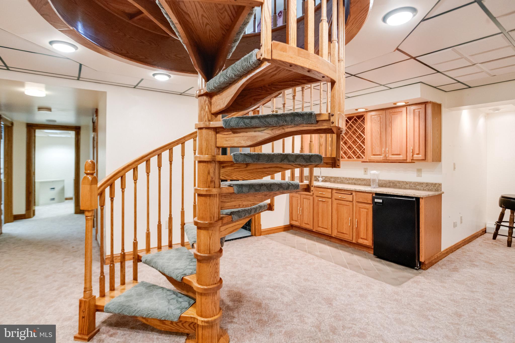 HILLTOP PARK - Residential