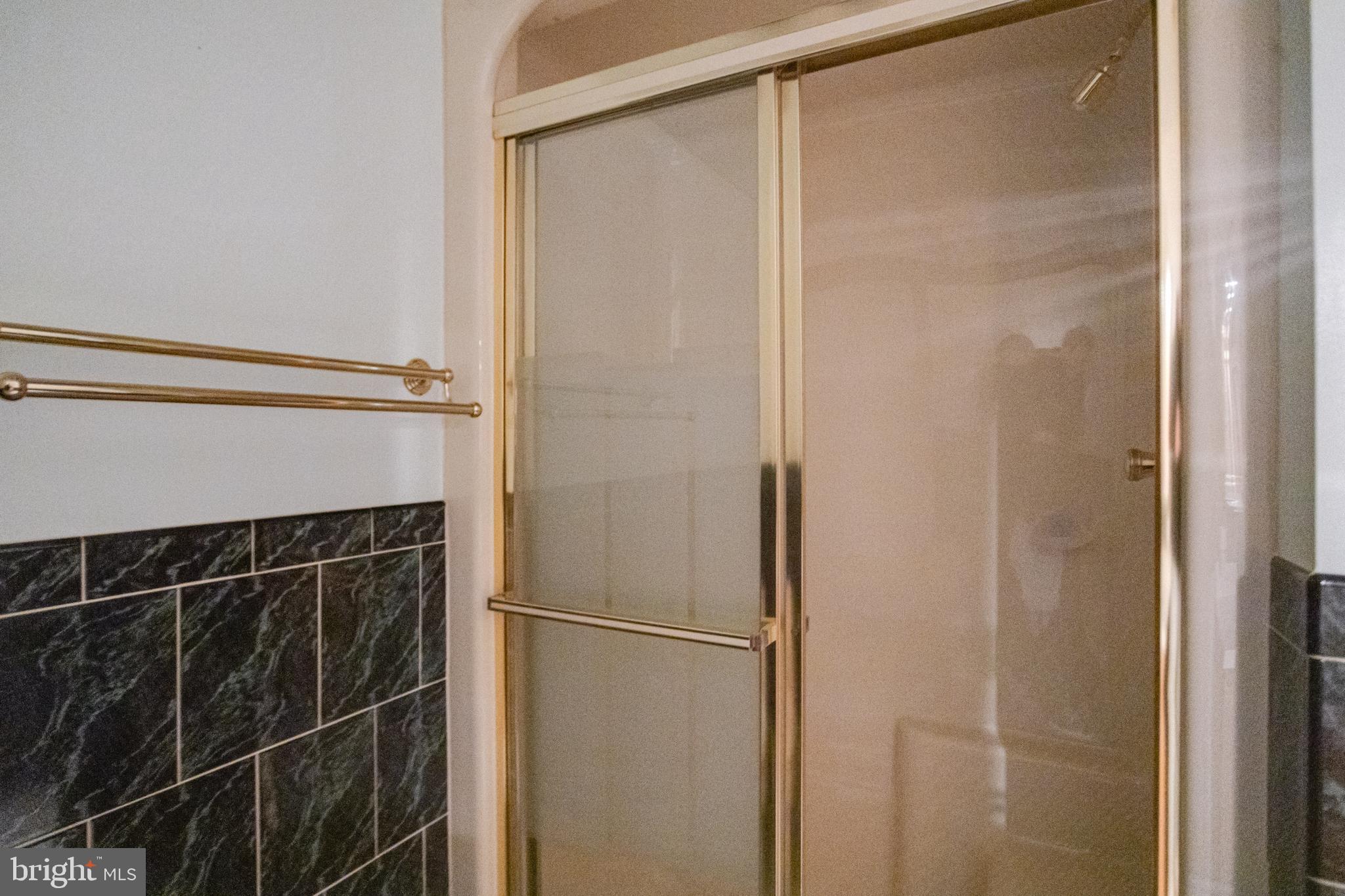 HILLTOP PARK - Residential