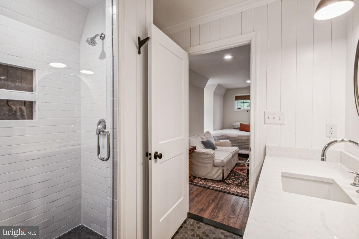 STEVENSON - Residential