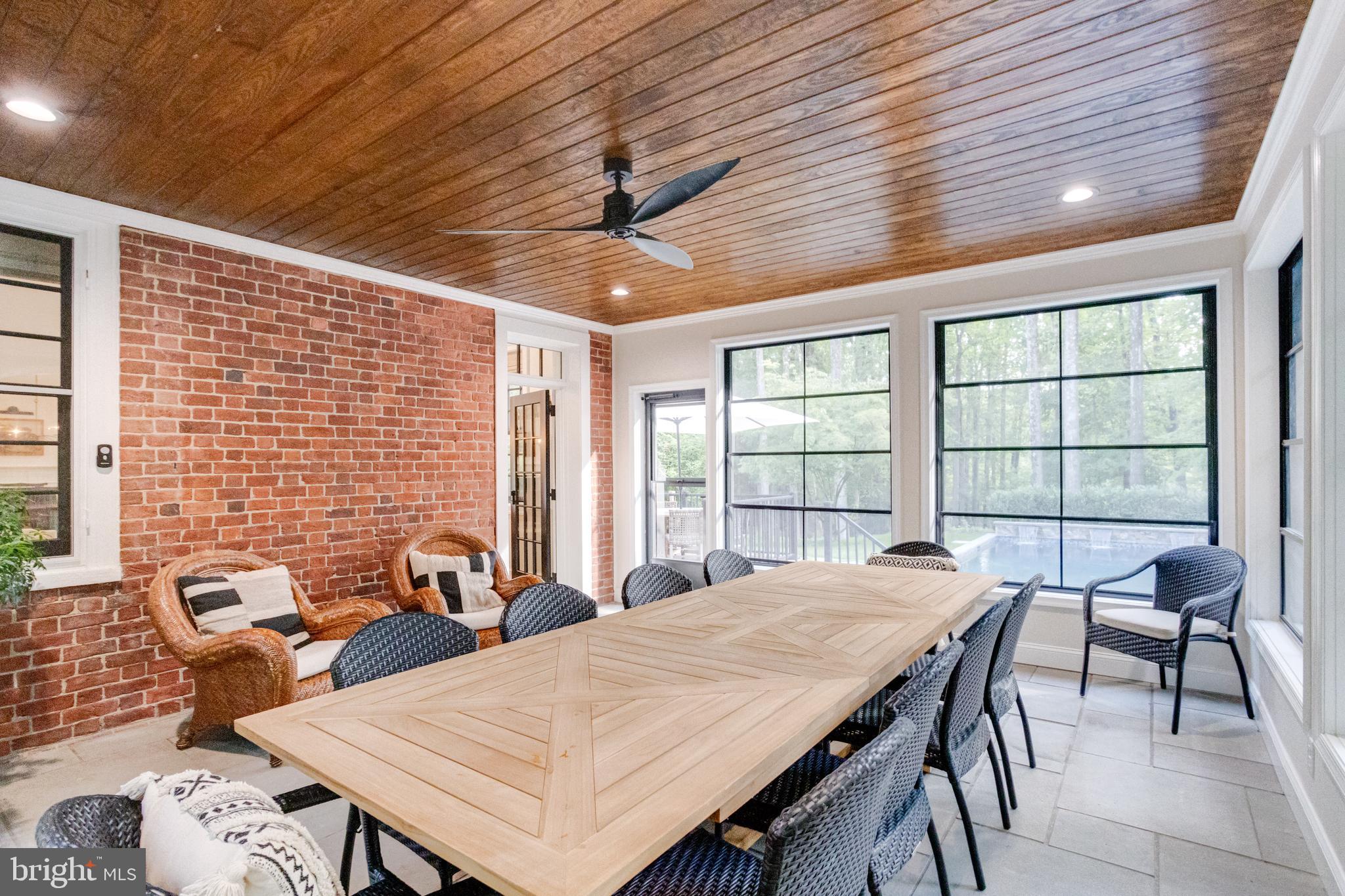 STEVENSON - Residential