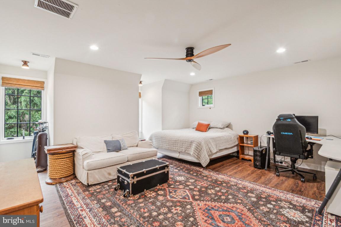 STEVENSON - Residential