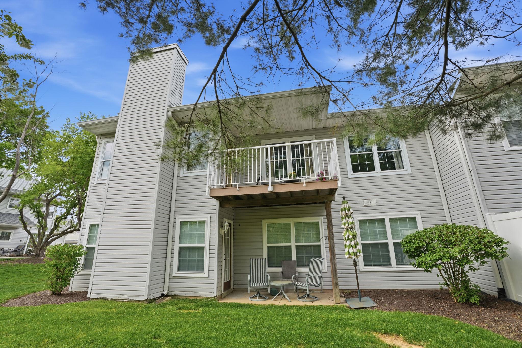 BROOKSTONE - Residential