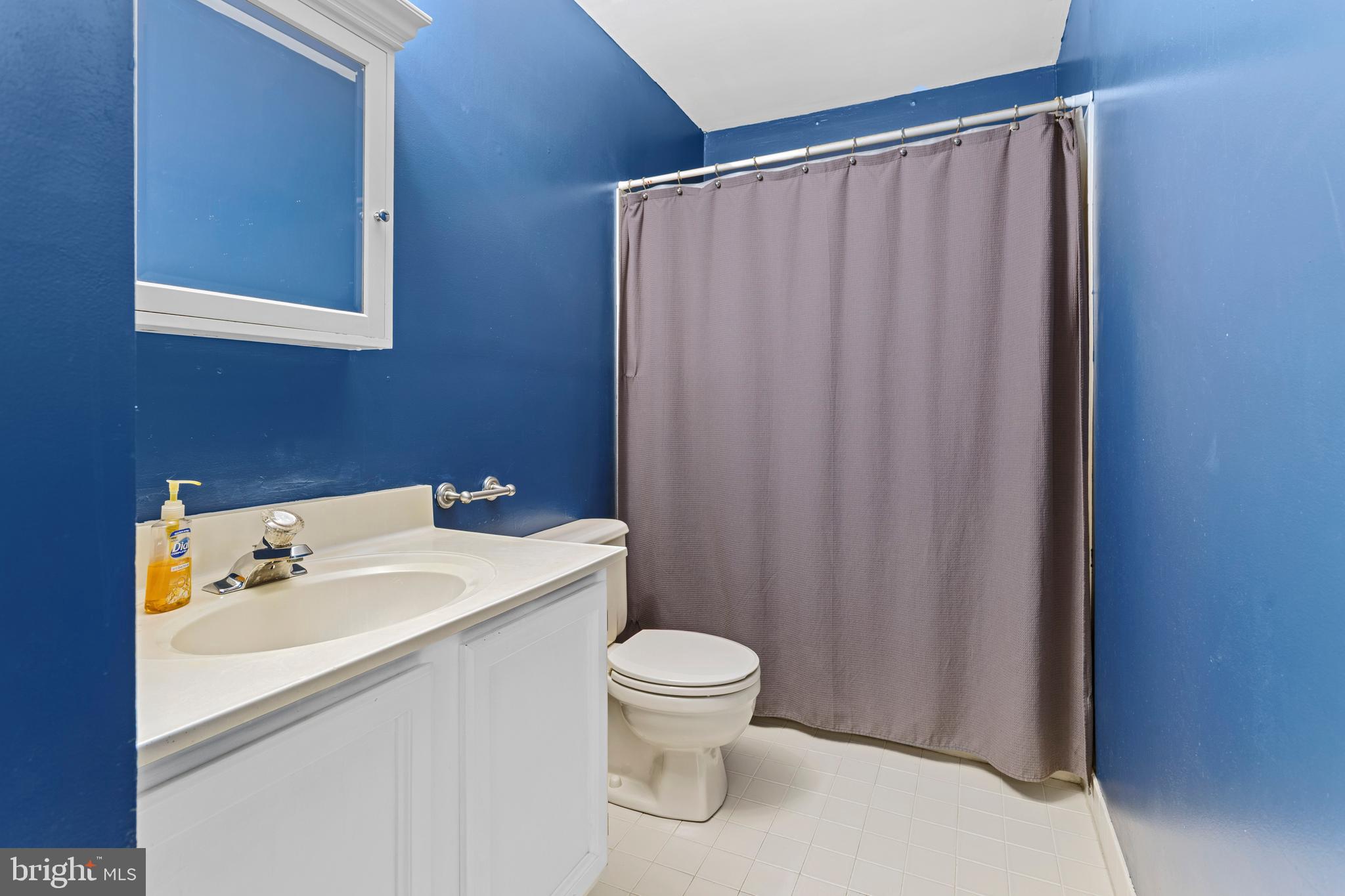 CHERRY TREE KNOLL - Residential