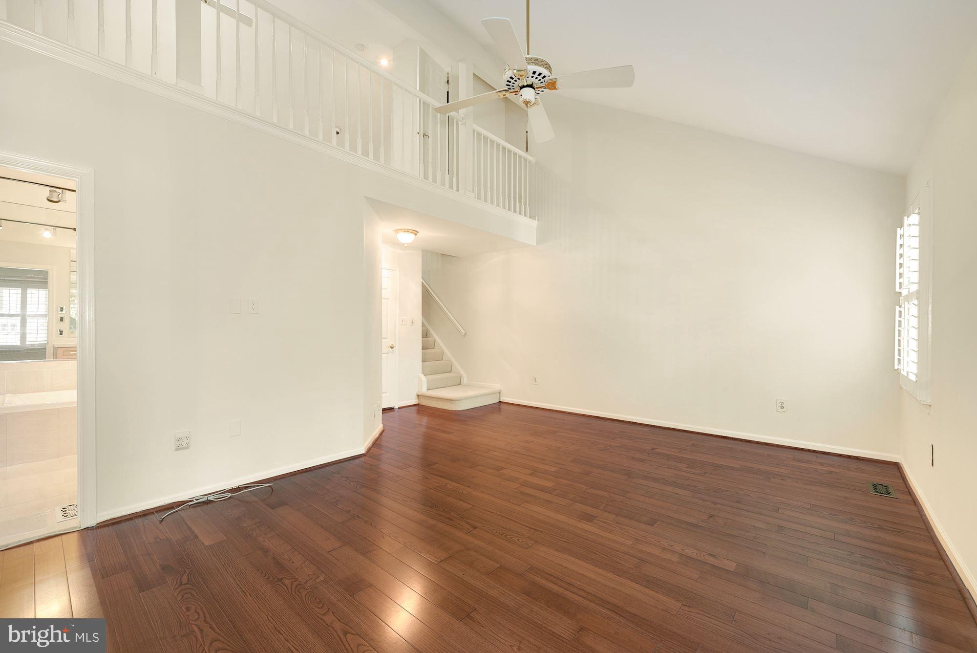 ALTA VISTA - Residential