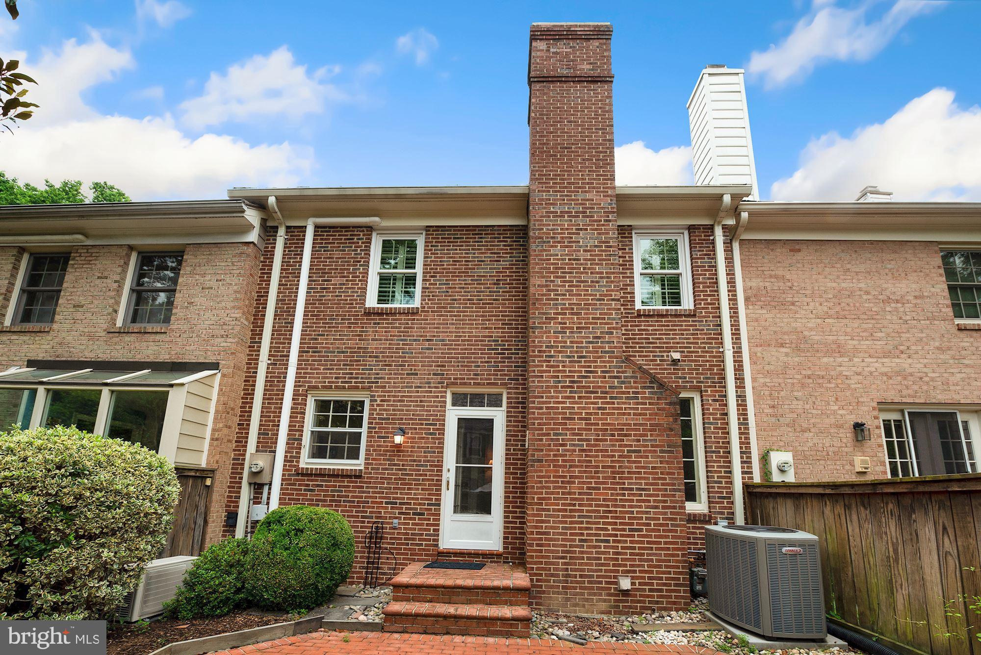 ALTA VISTA - Residential