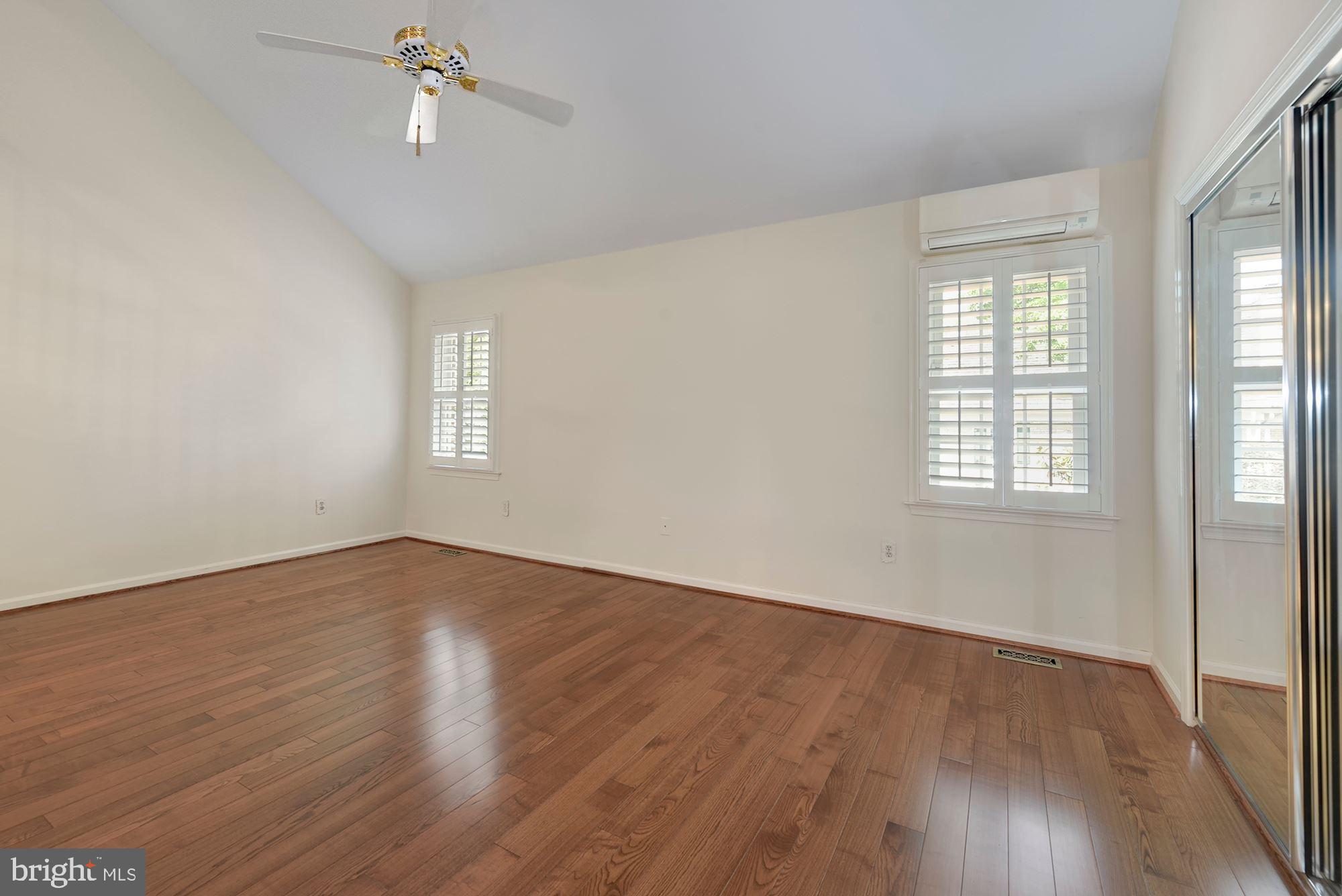 ALTA VISTA - Residential