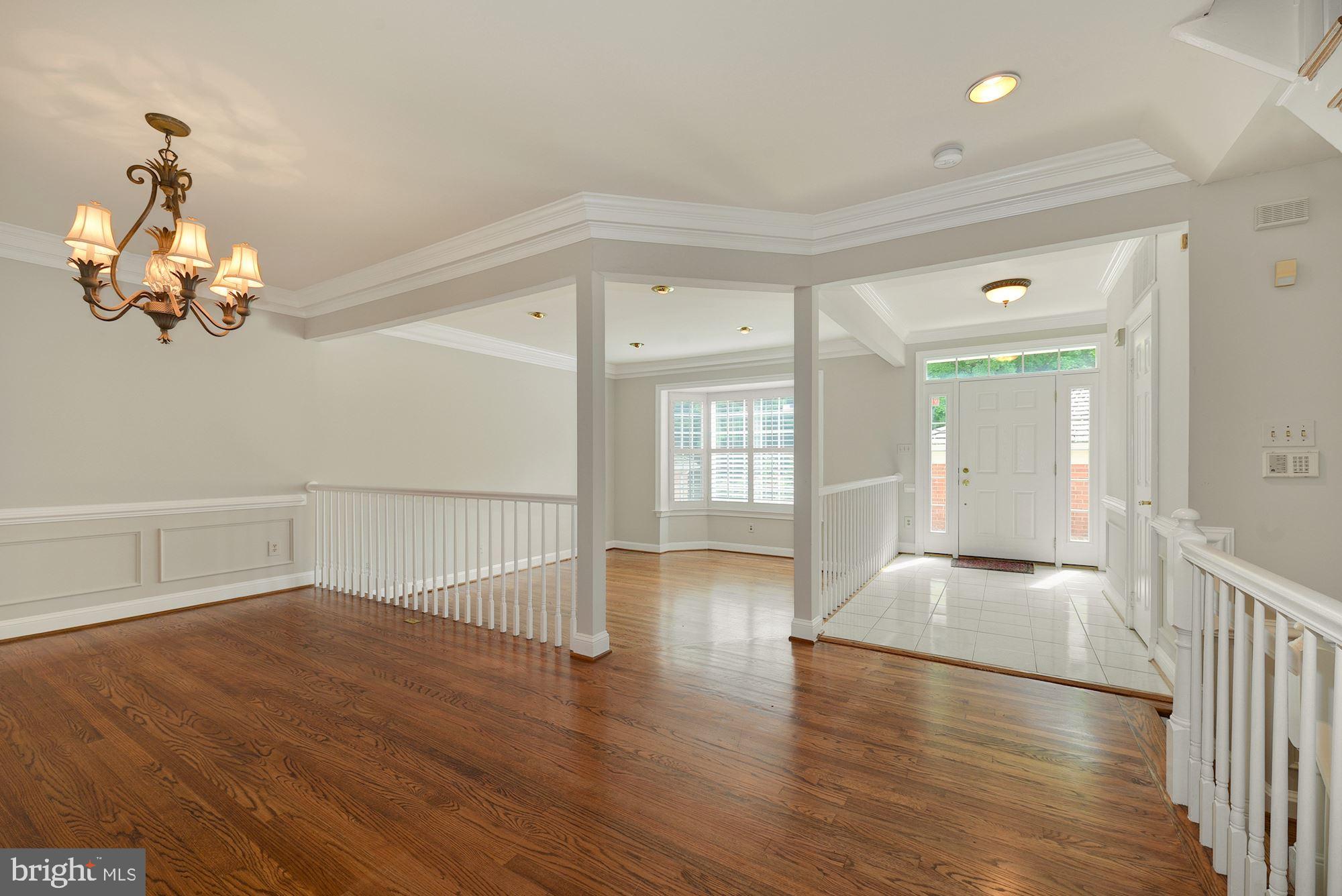 ALTA VISTA - Residential