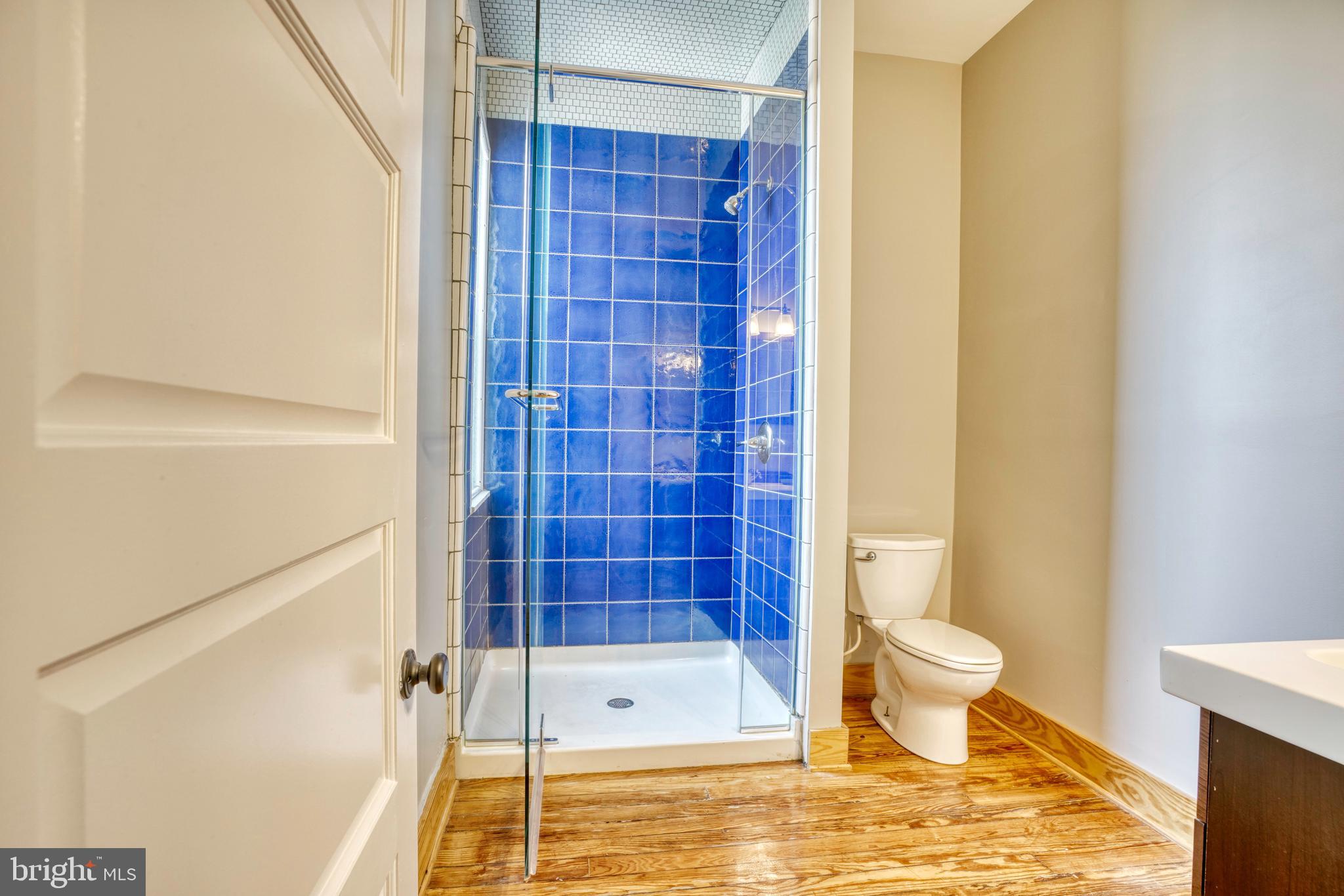 BARCLAY - Residential Lease
