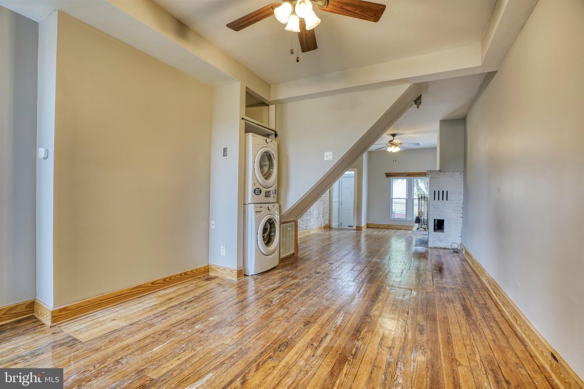 BARCLAY - Residential Lease