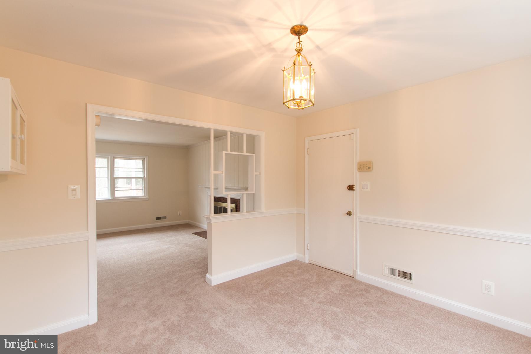 BELLEVUE FOREST - Residential Lease