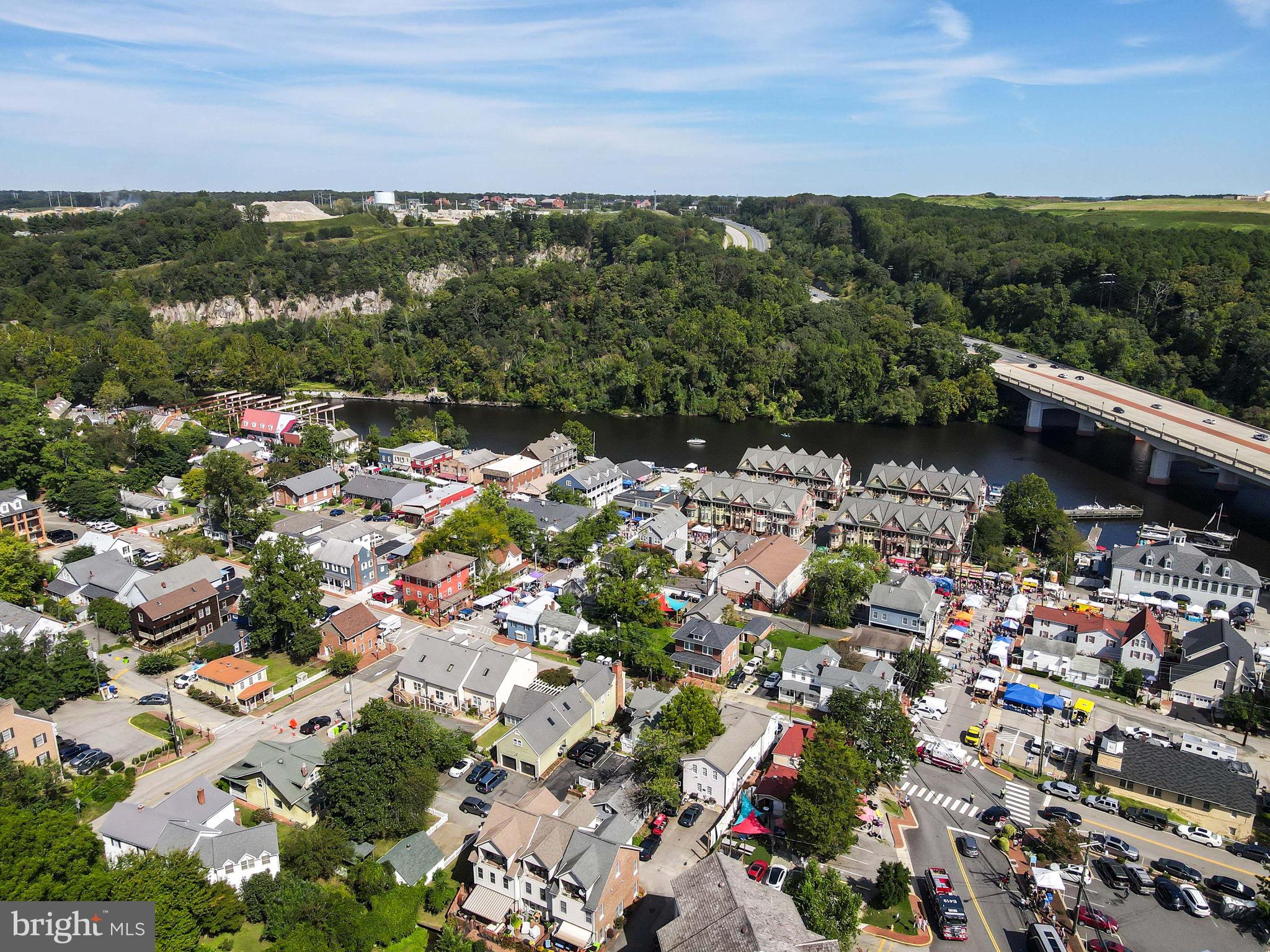 MOUNT VISION - Residential