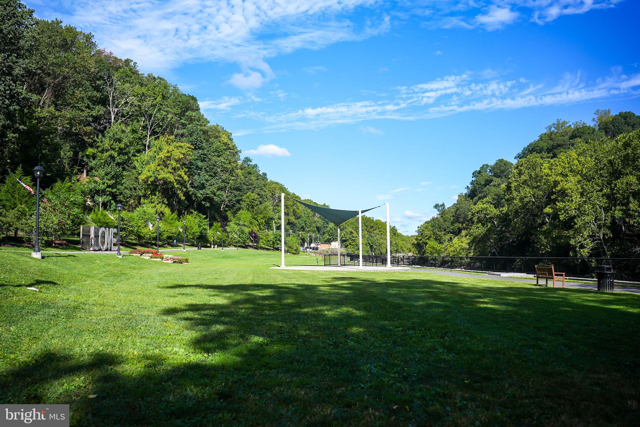 MOUNT VISION - Residential