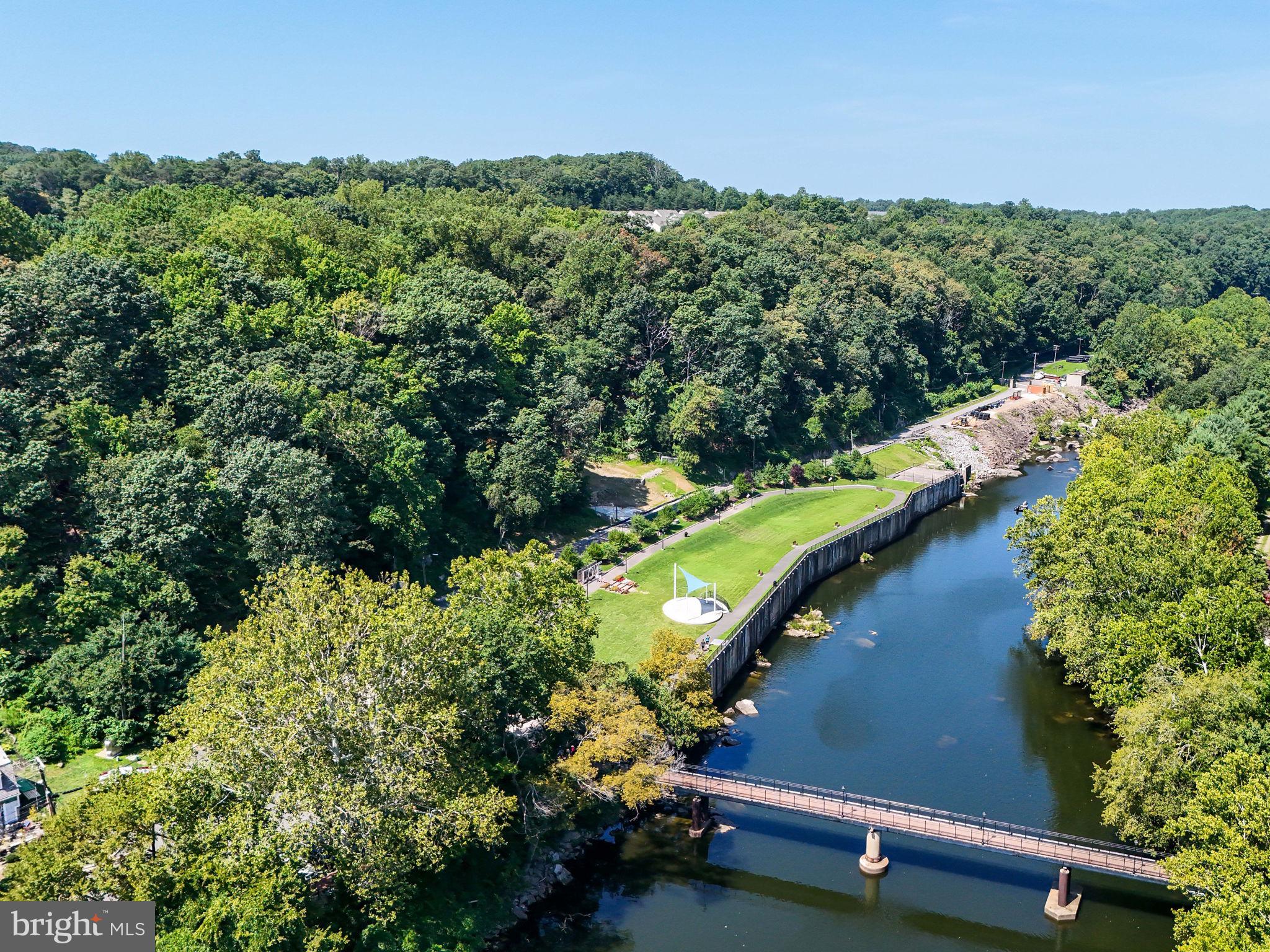 MOUNT VISION - Residential