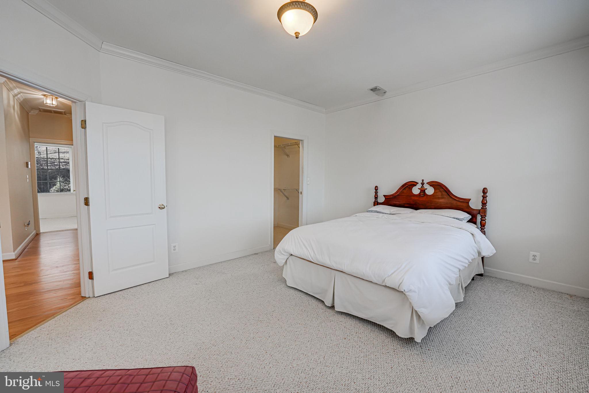 MOUNT VISION - Residential