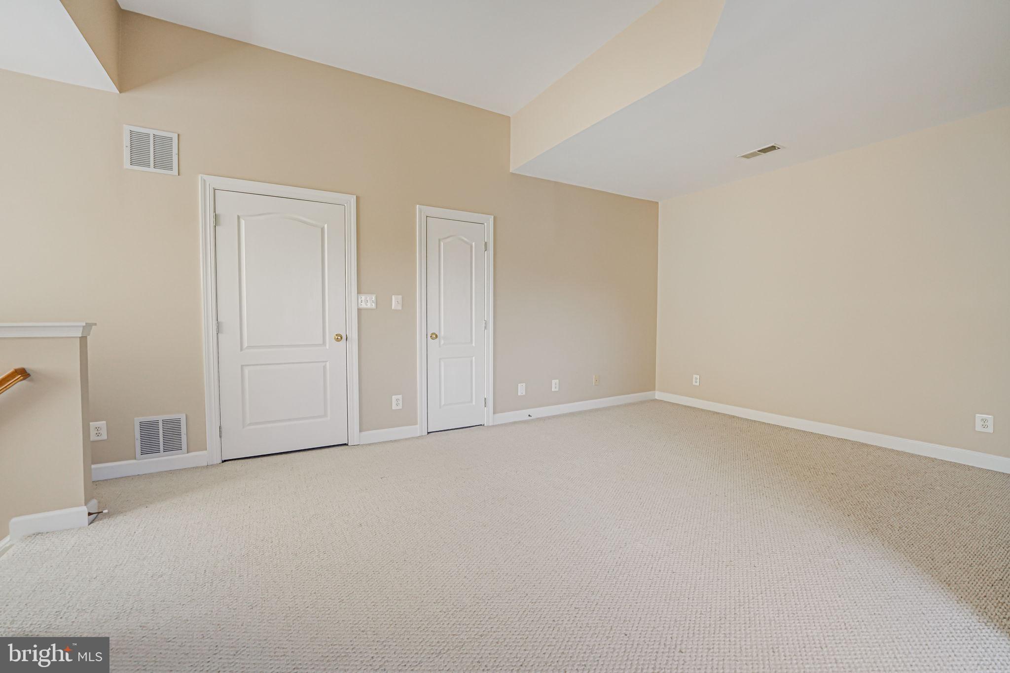 MOUNT VISION - Residential