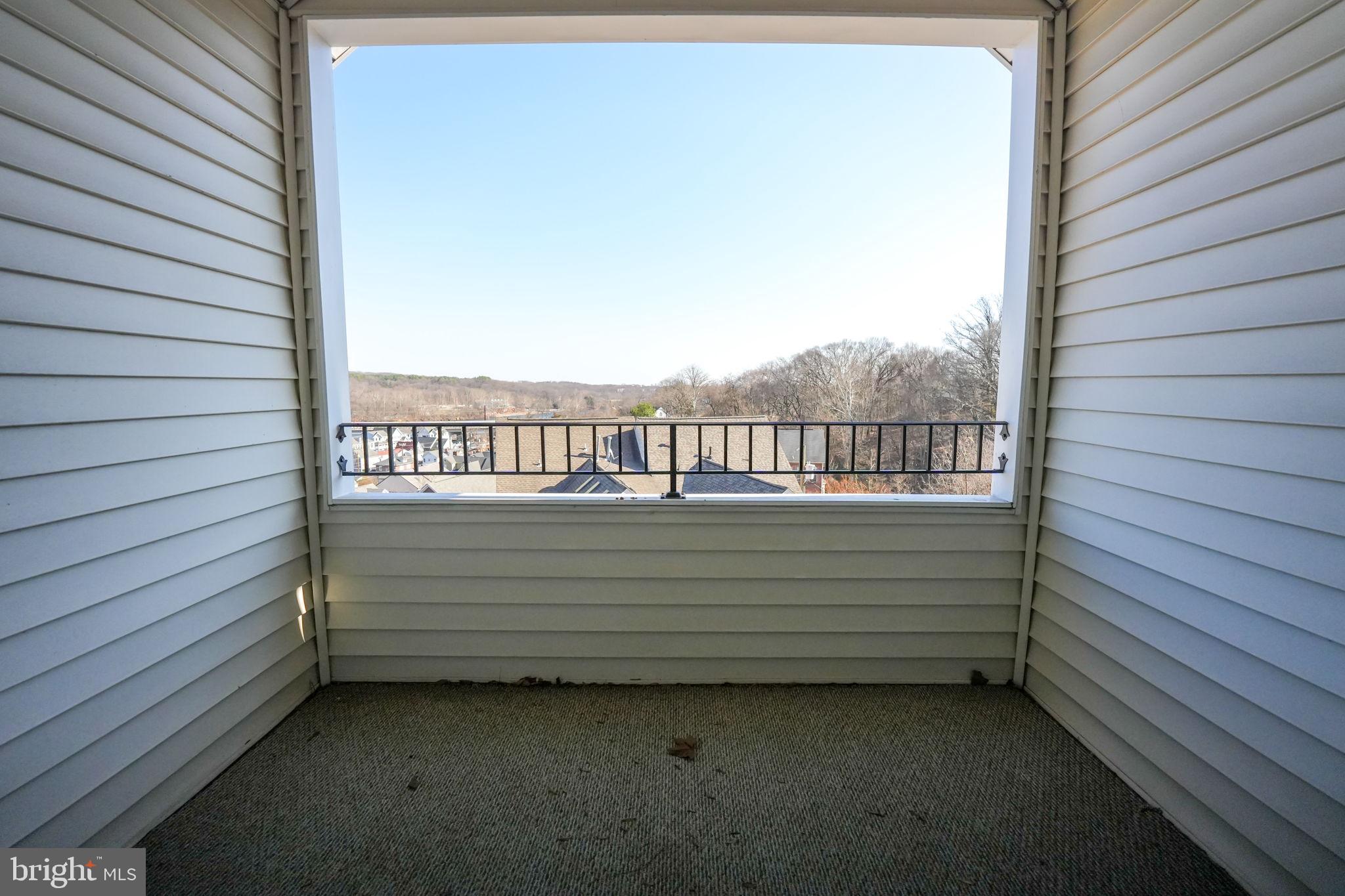 MOUNT VISION - Residential