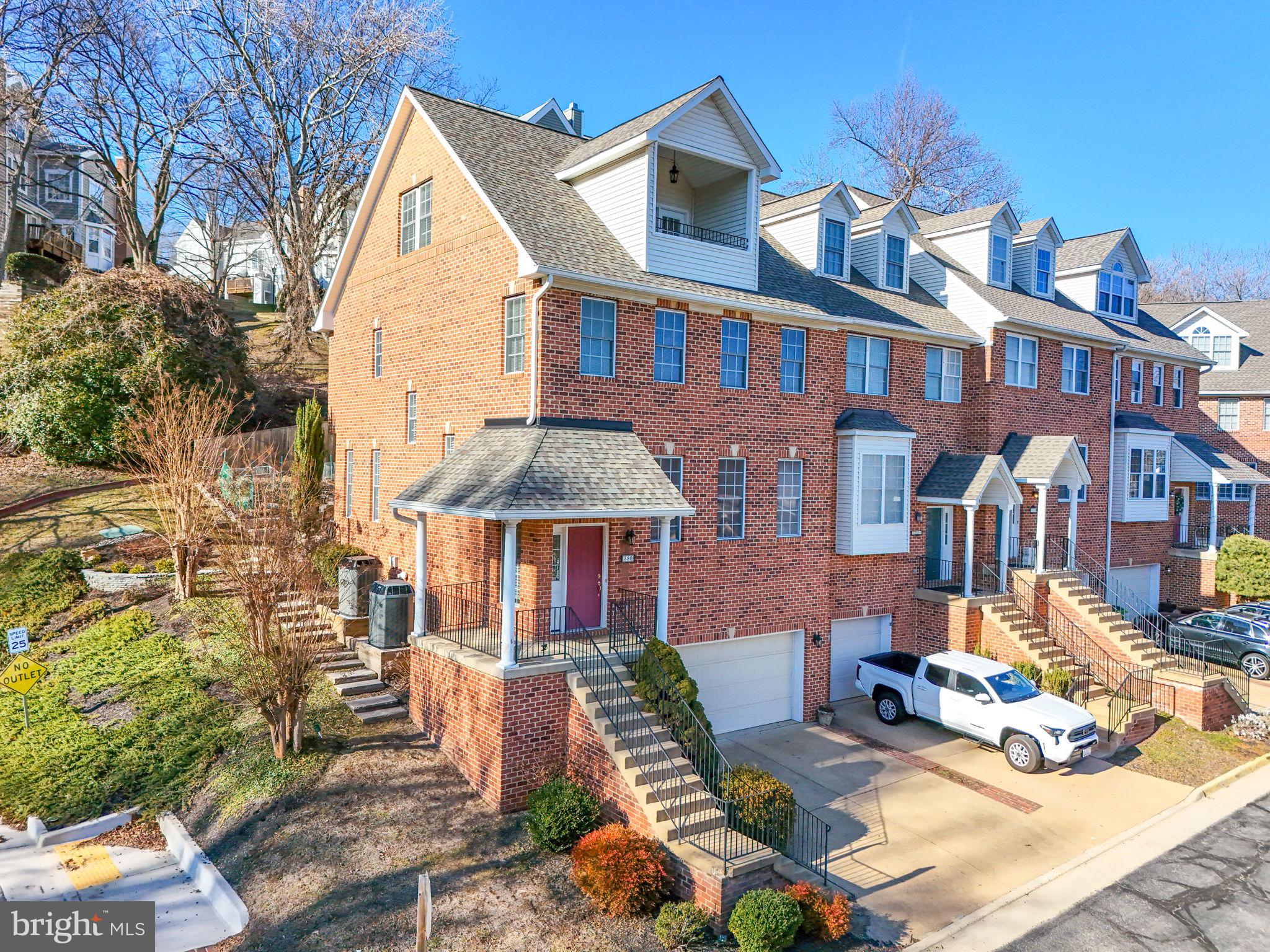 390 MYRTLE PLACE