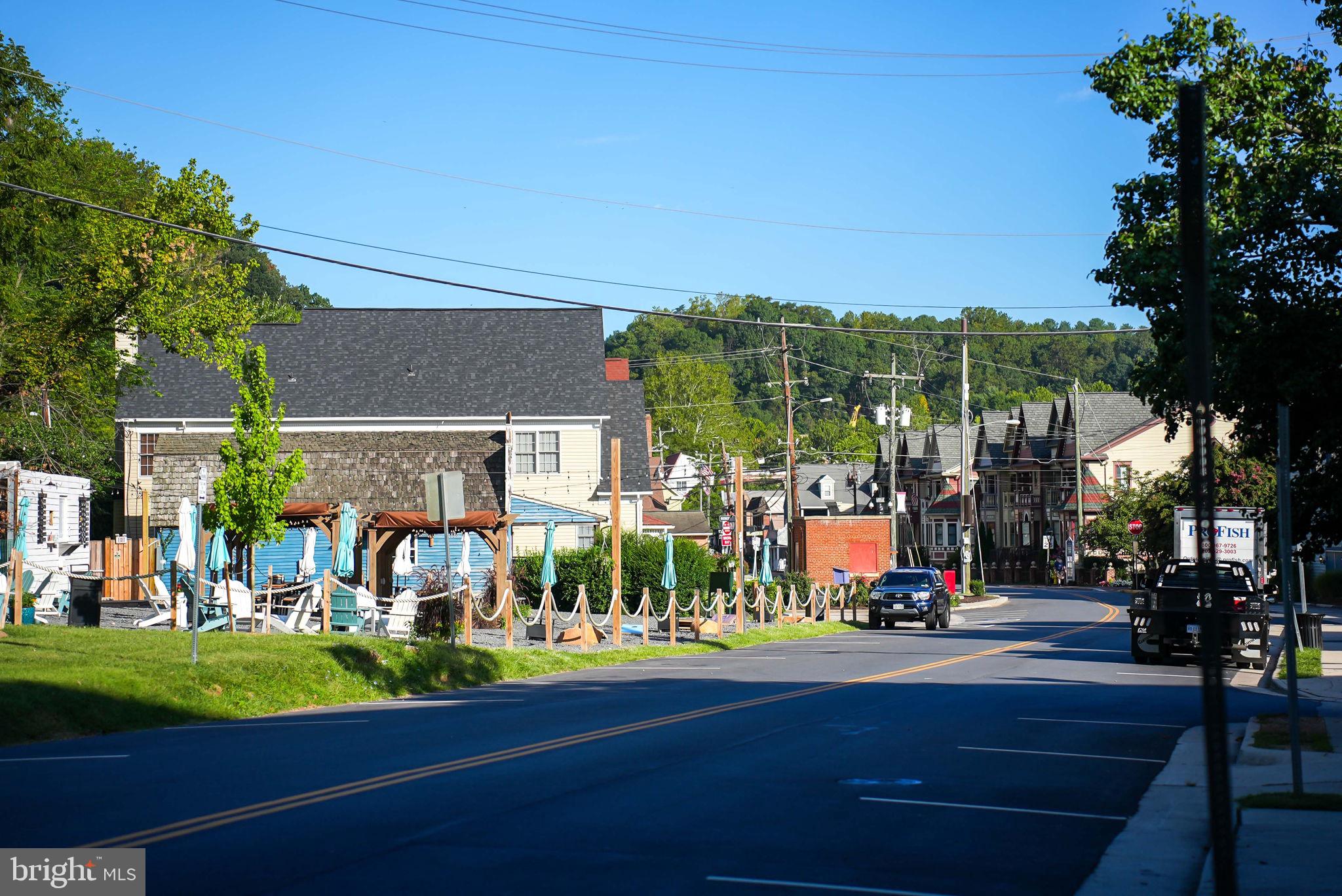 MOUNT VISION - Residential