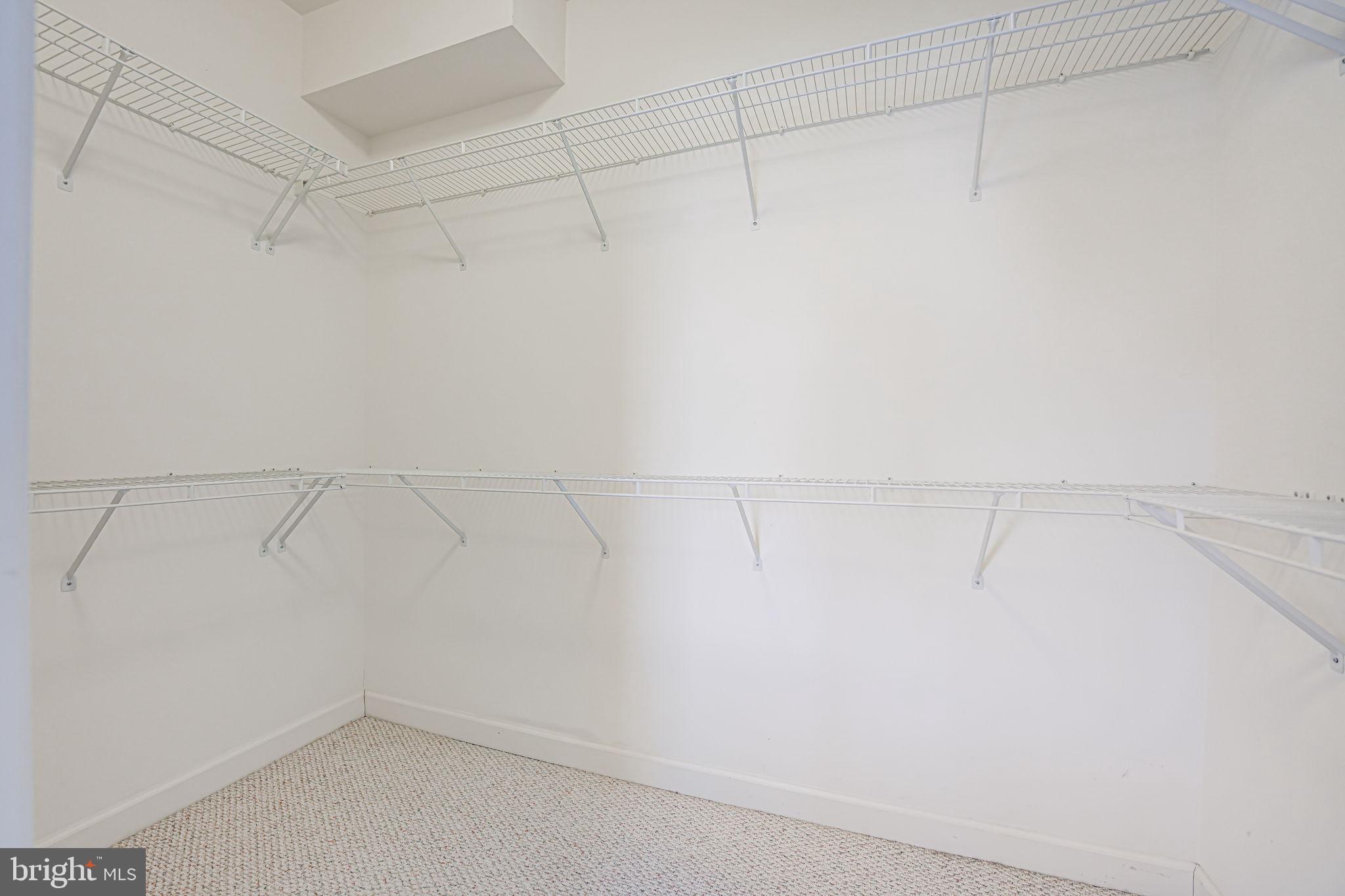 MOUNT VISION - Residential