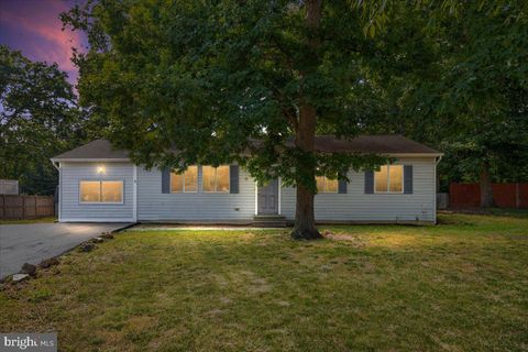 Photo of 6 Breezy Hill Drive, STAFFORD, VA 22556 (MLS # VAST2048886)