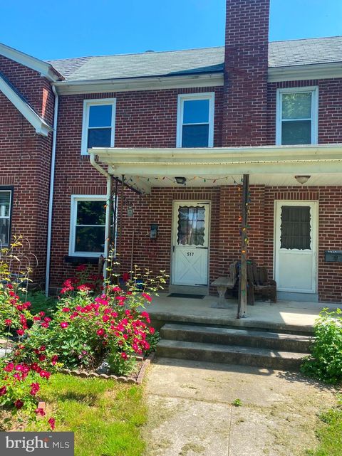 Photo of 517 Locust Street, Denver, PA 17517 (MLS # PALA2051616)