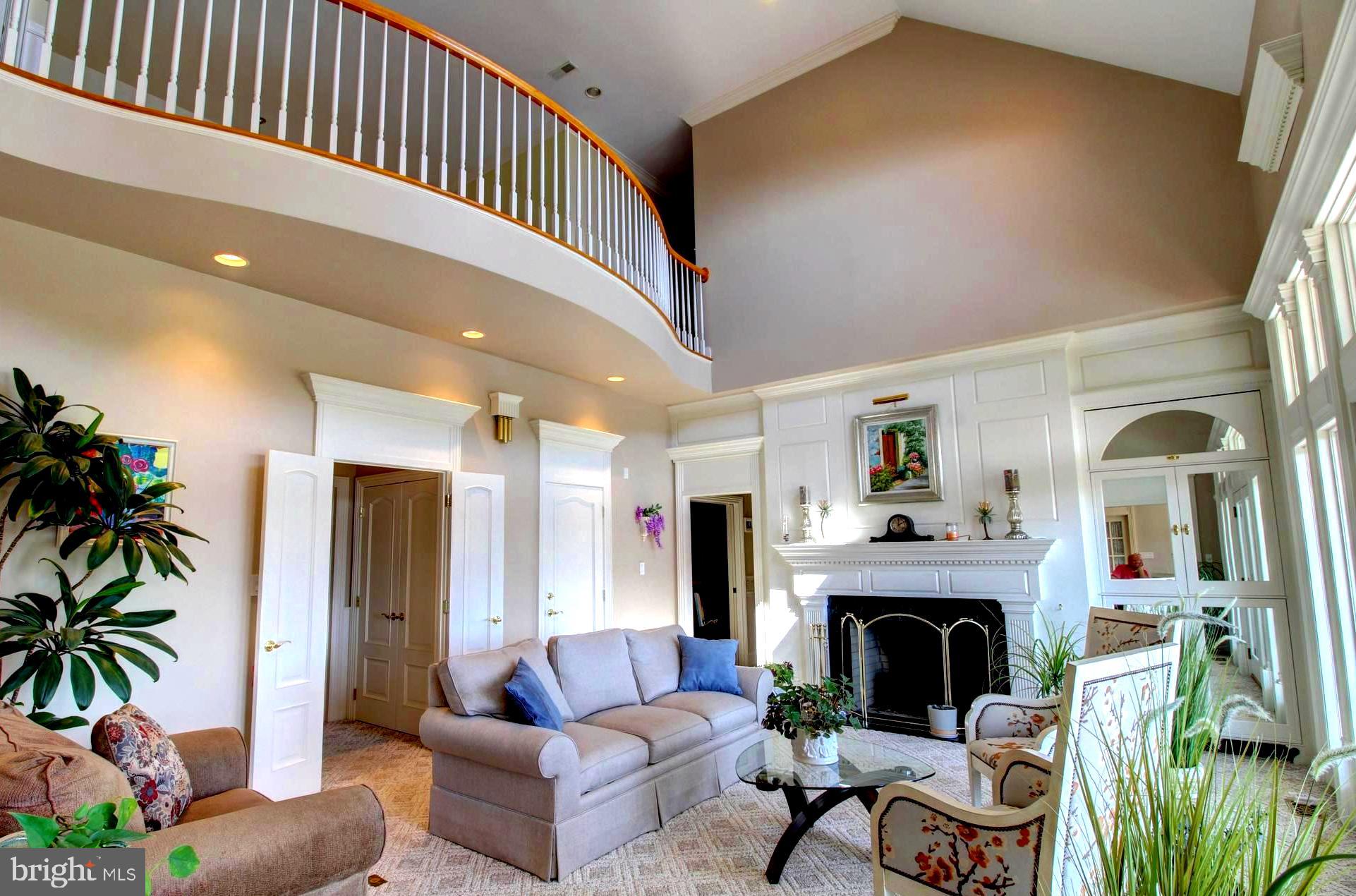 EAGLES NEST - Residential Lease