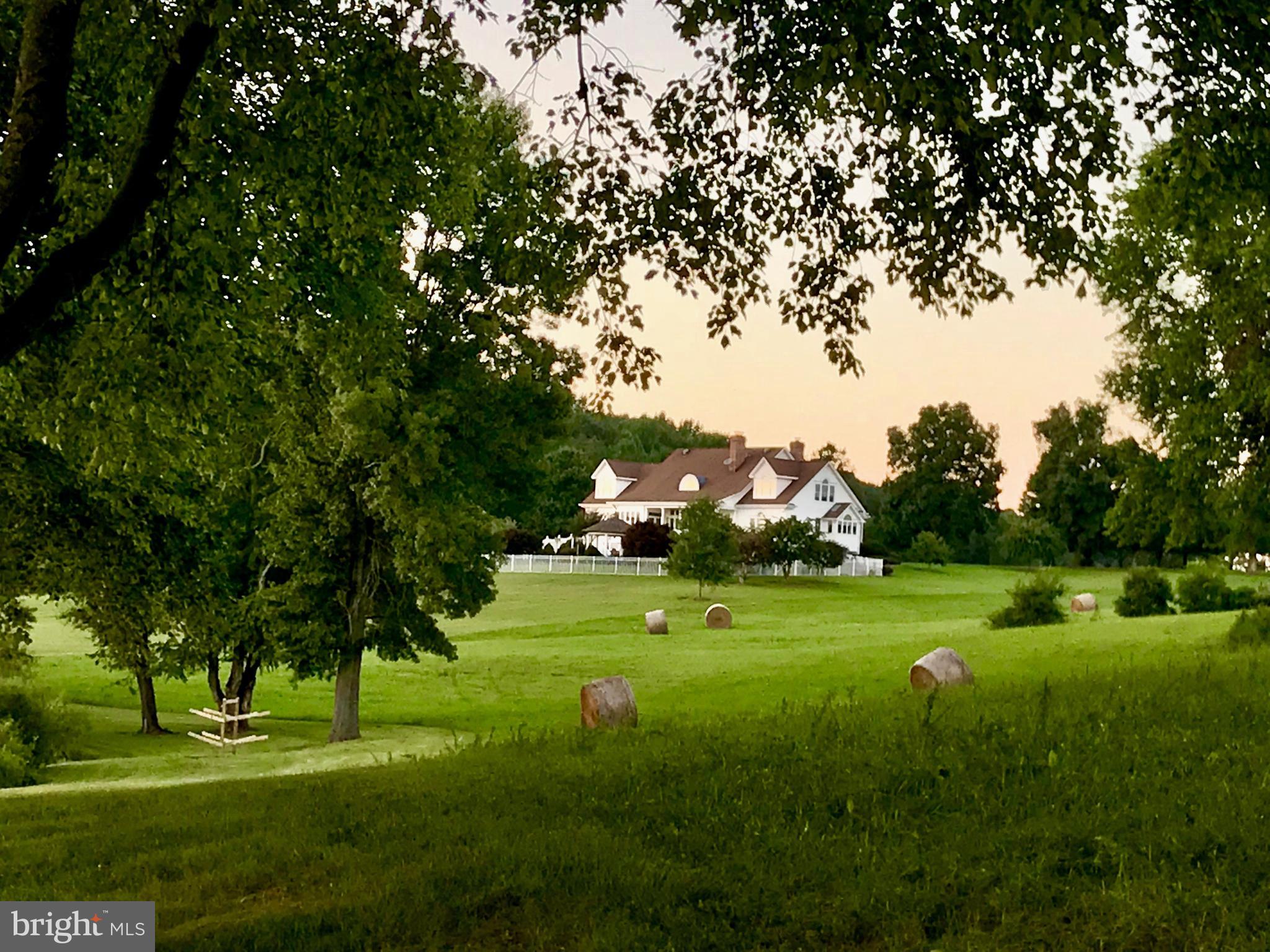 EAGLES NEST - Residential Lease