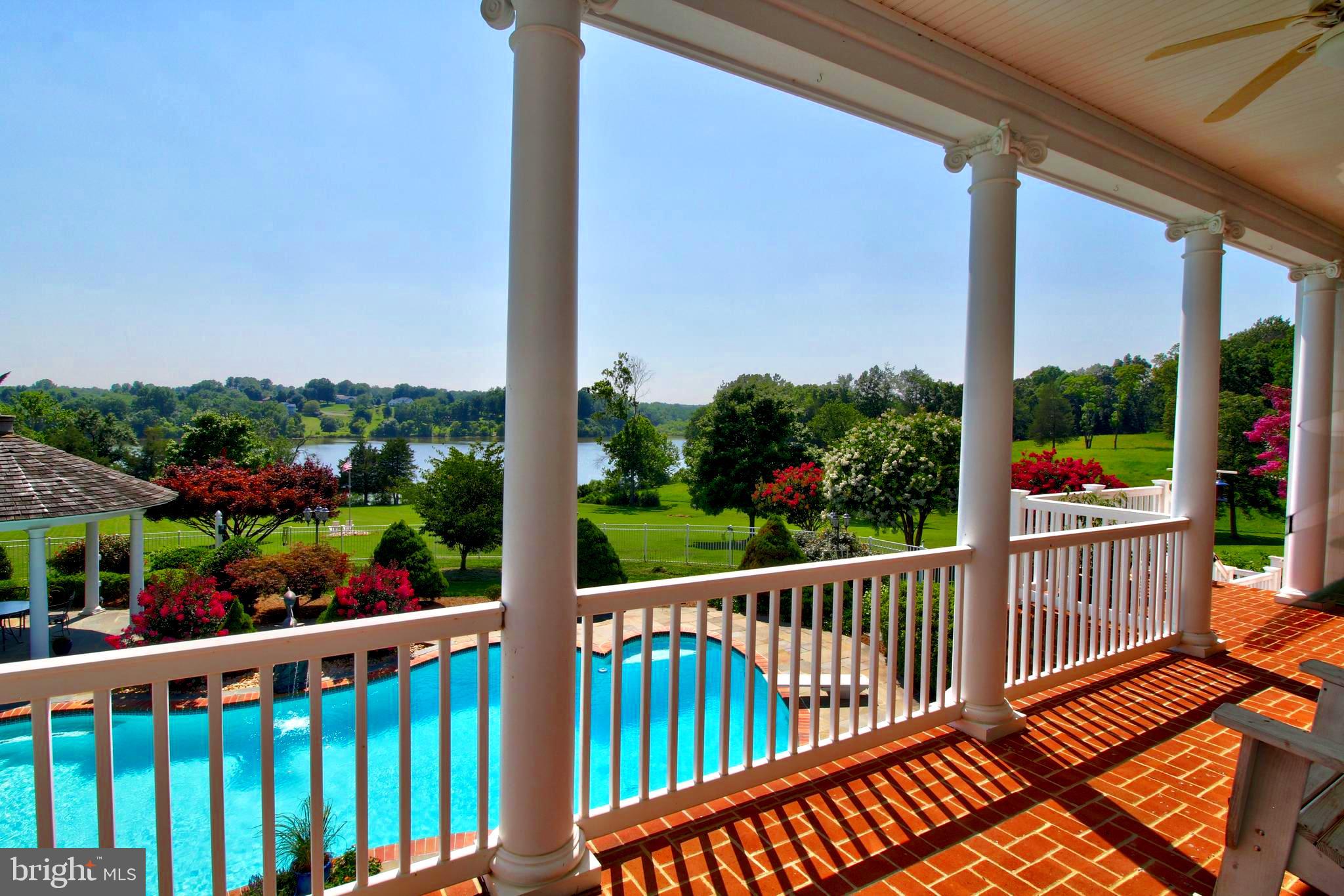 EAGLES NEST - Residential Lease