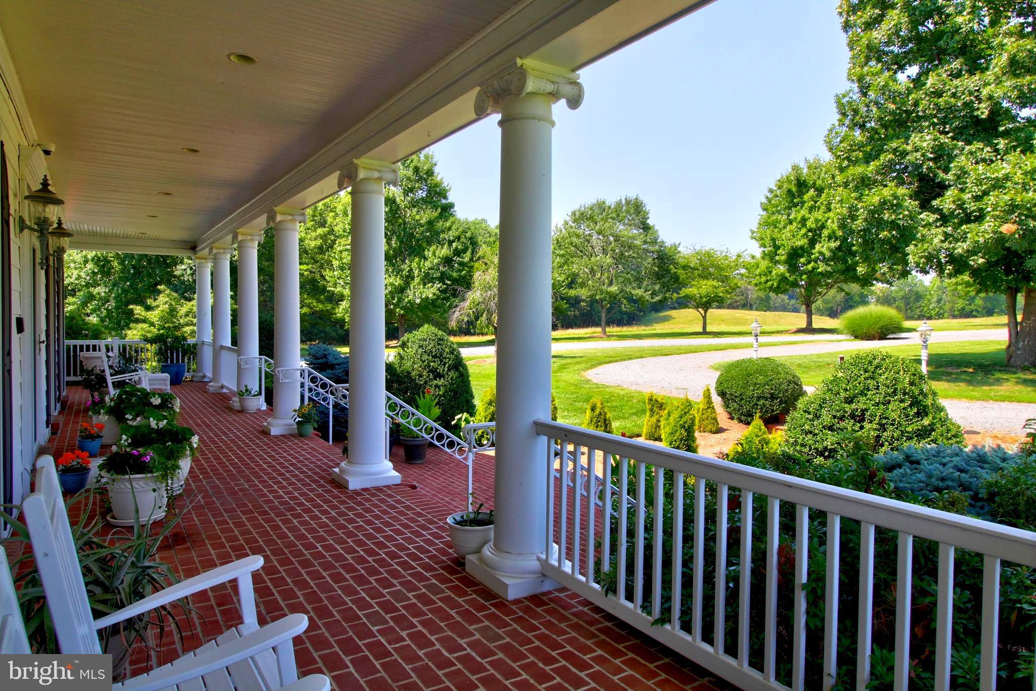 EAGLES NEST - Residential Lease