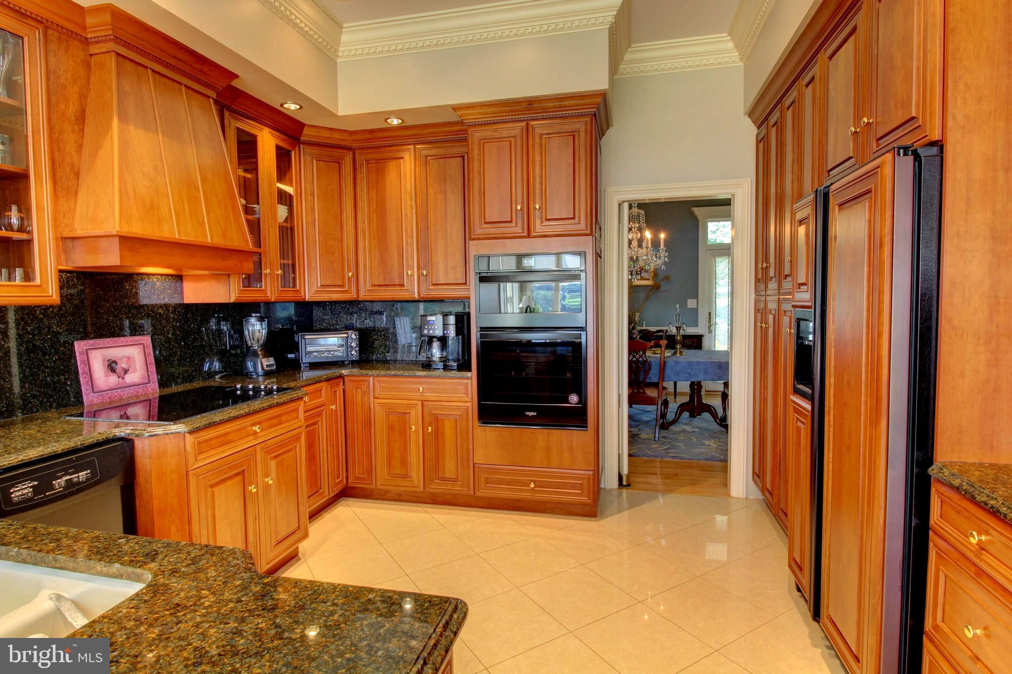 EAGLES NEST - Residential Lease