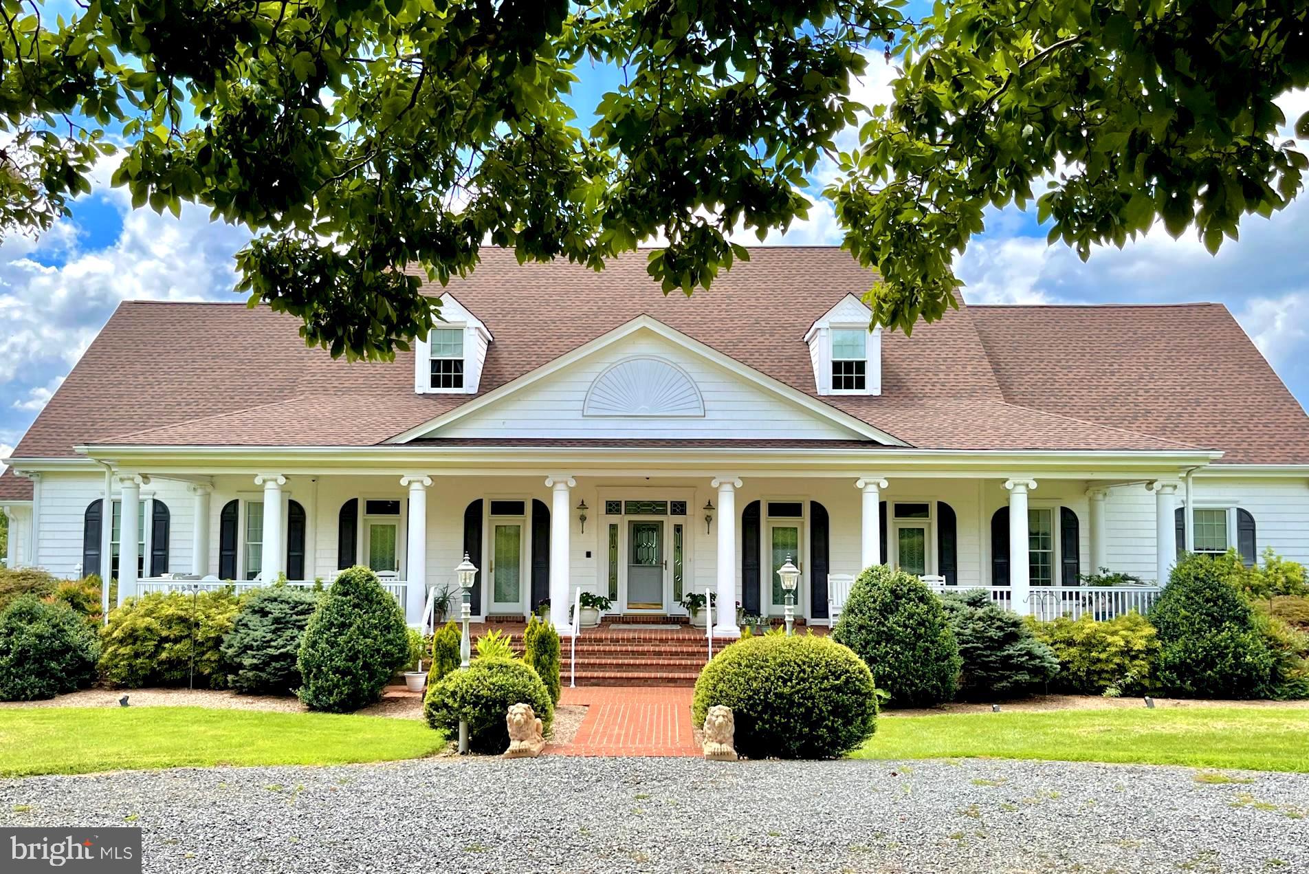 EAGLES NEST - Residential Lease