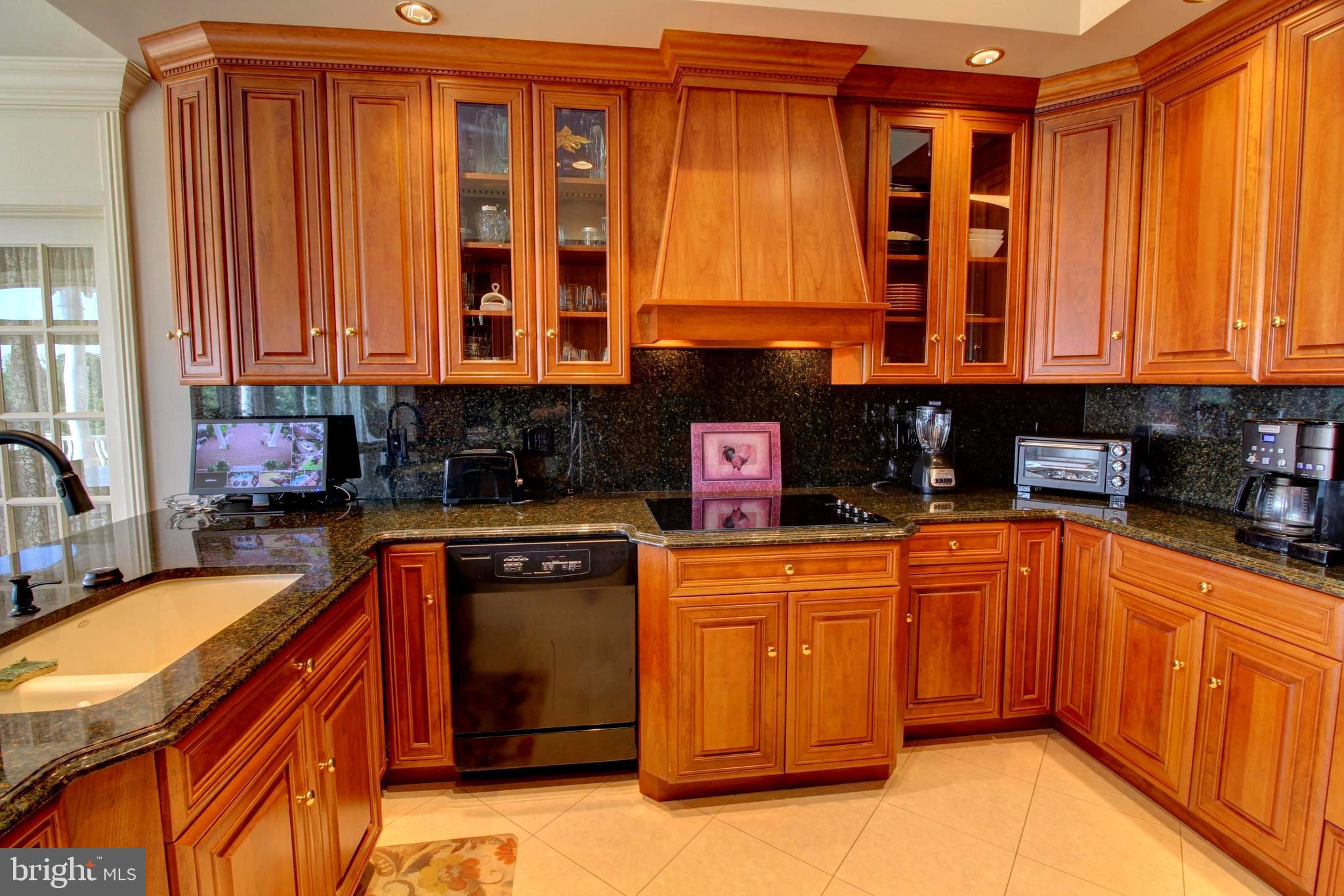 EAGLES NEST - Residential Lease