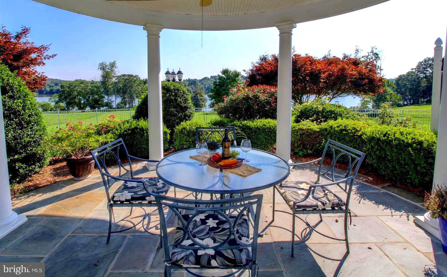 EAGLES NEST - Residential Lease