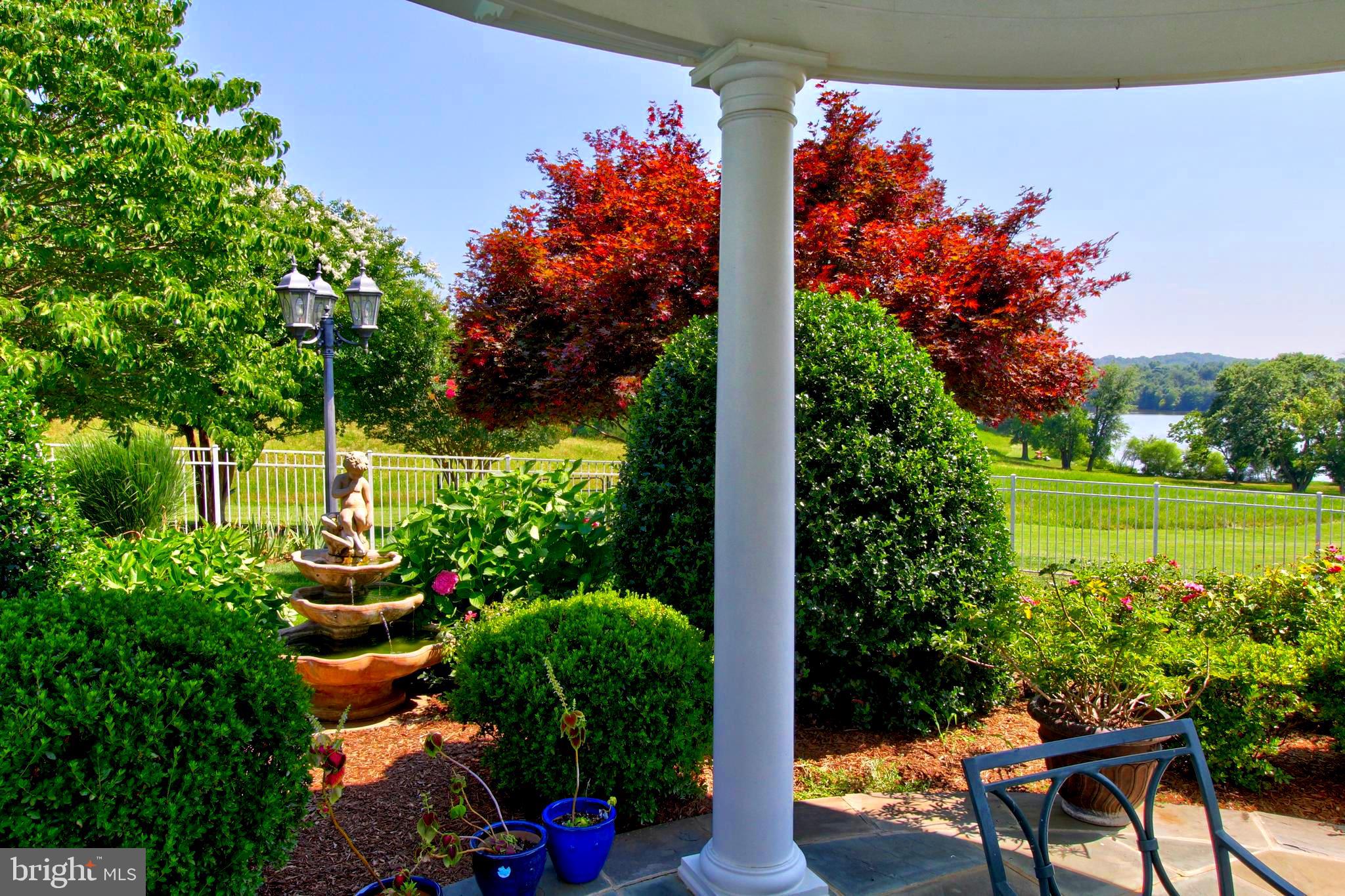 EAGLES NEST - Residential Lease