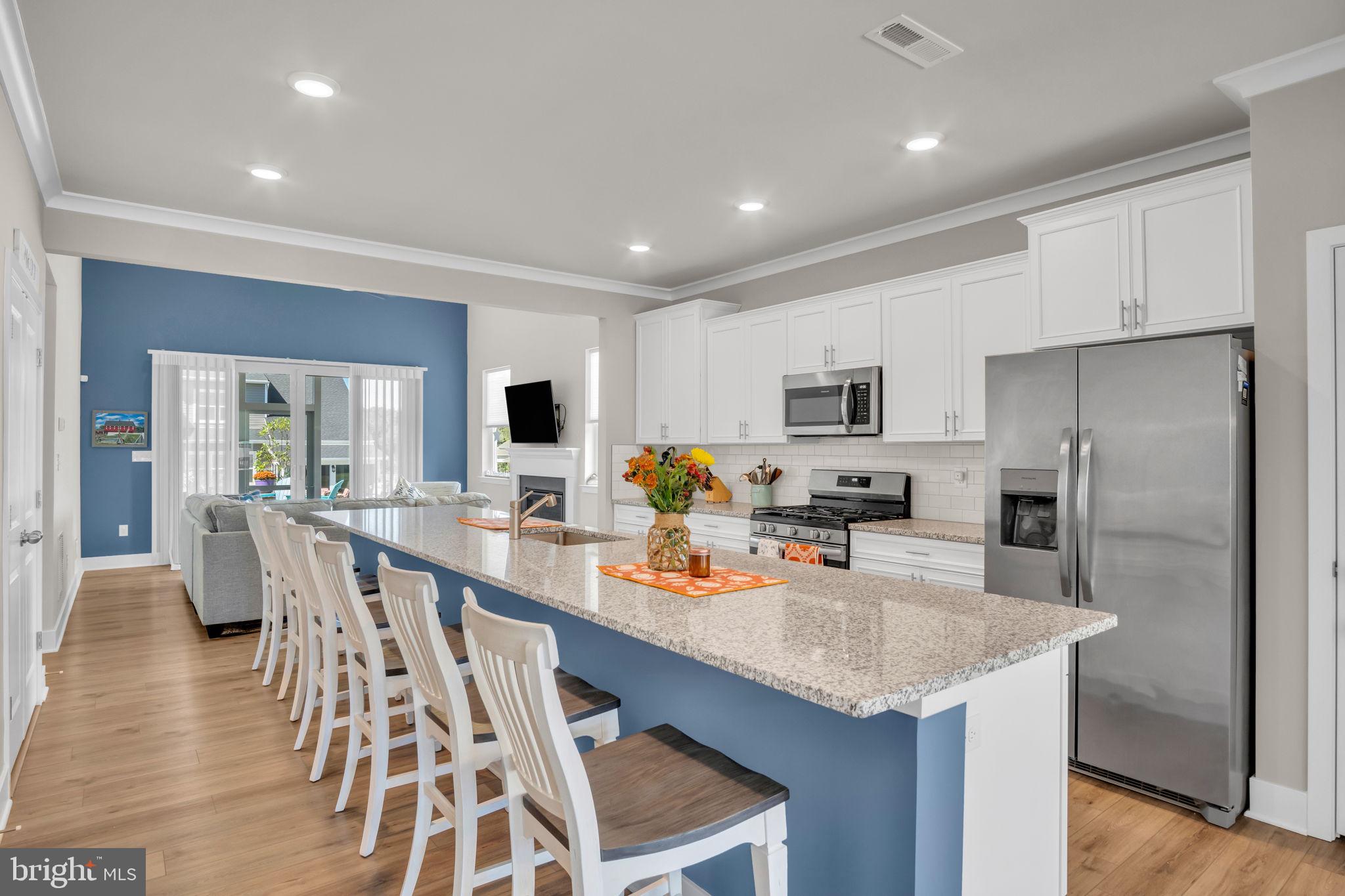 64 BONESET DRIVE