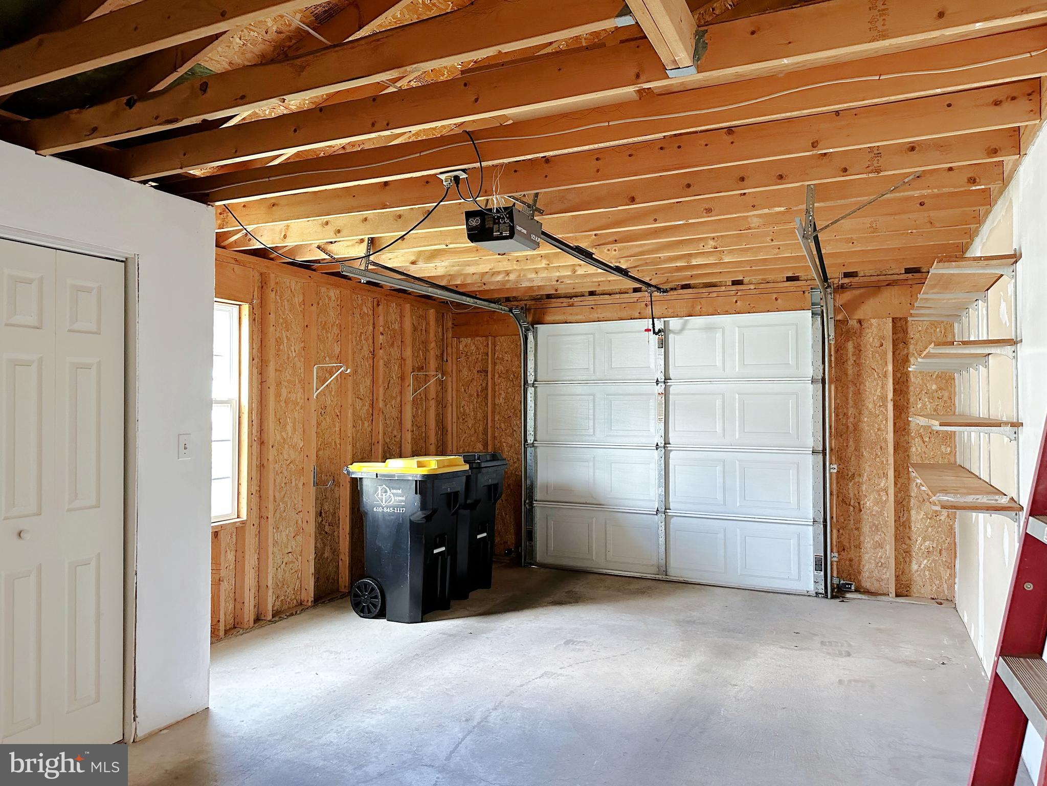 WILLOW RUN - Residential