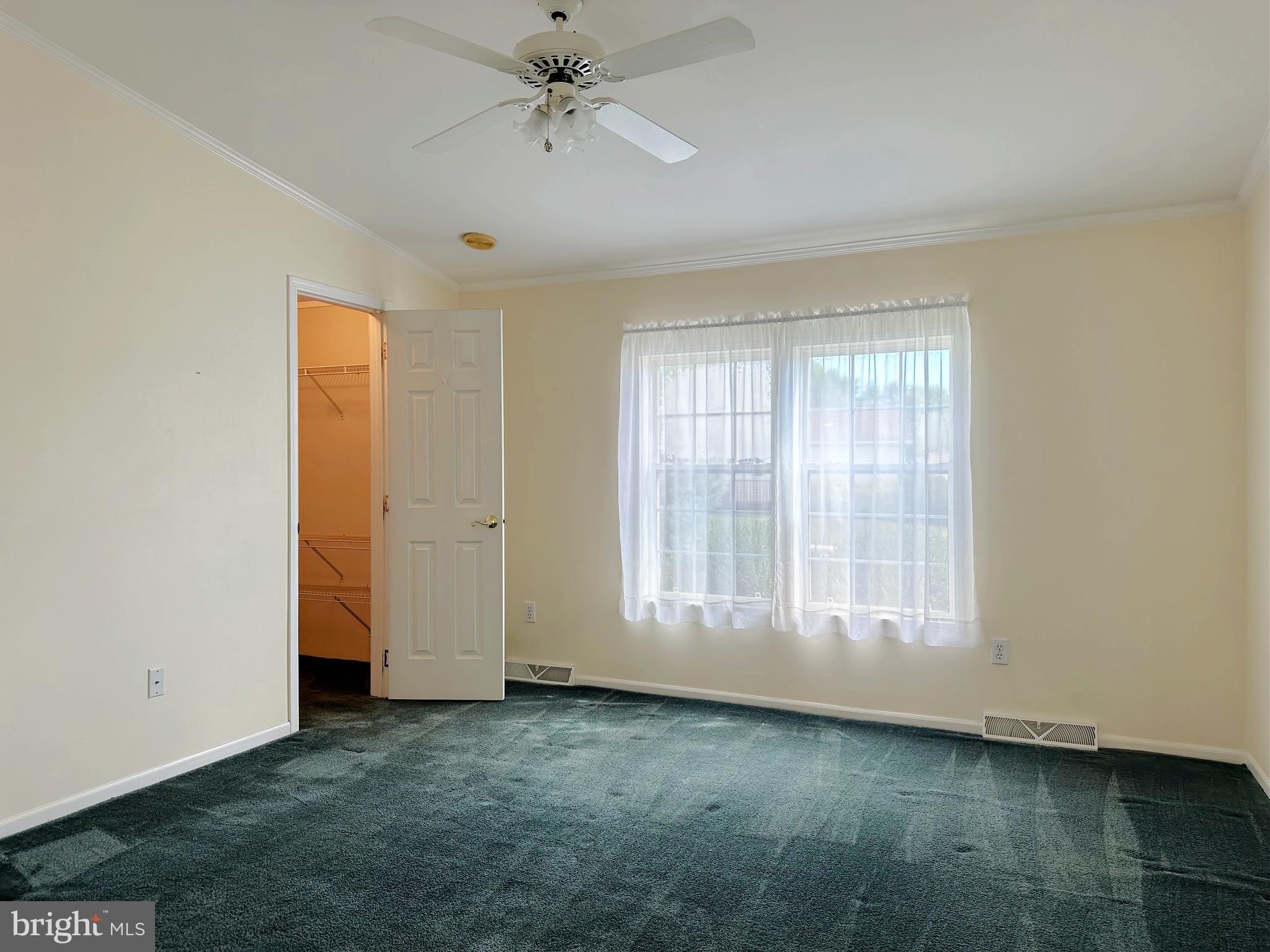 WILLOW RUN - Residential