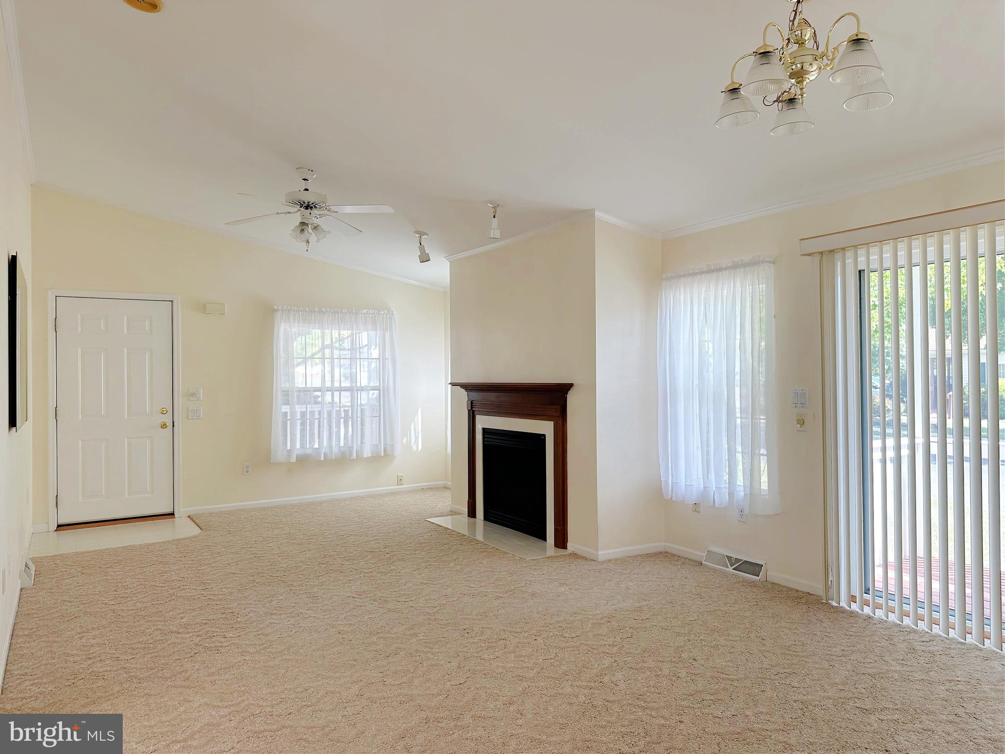 WILLOW RUN - Residential