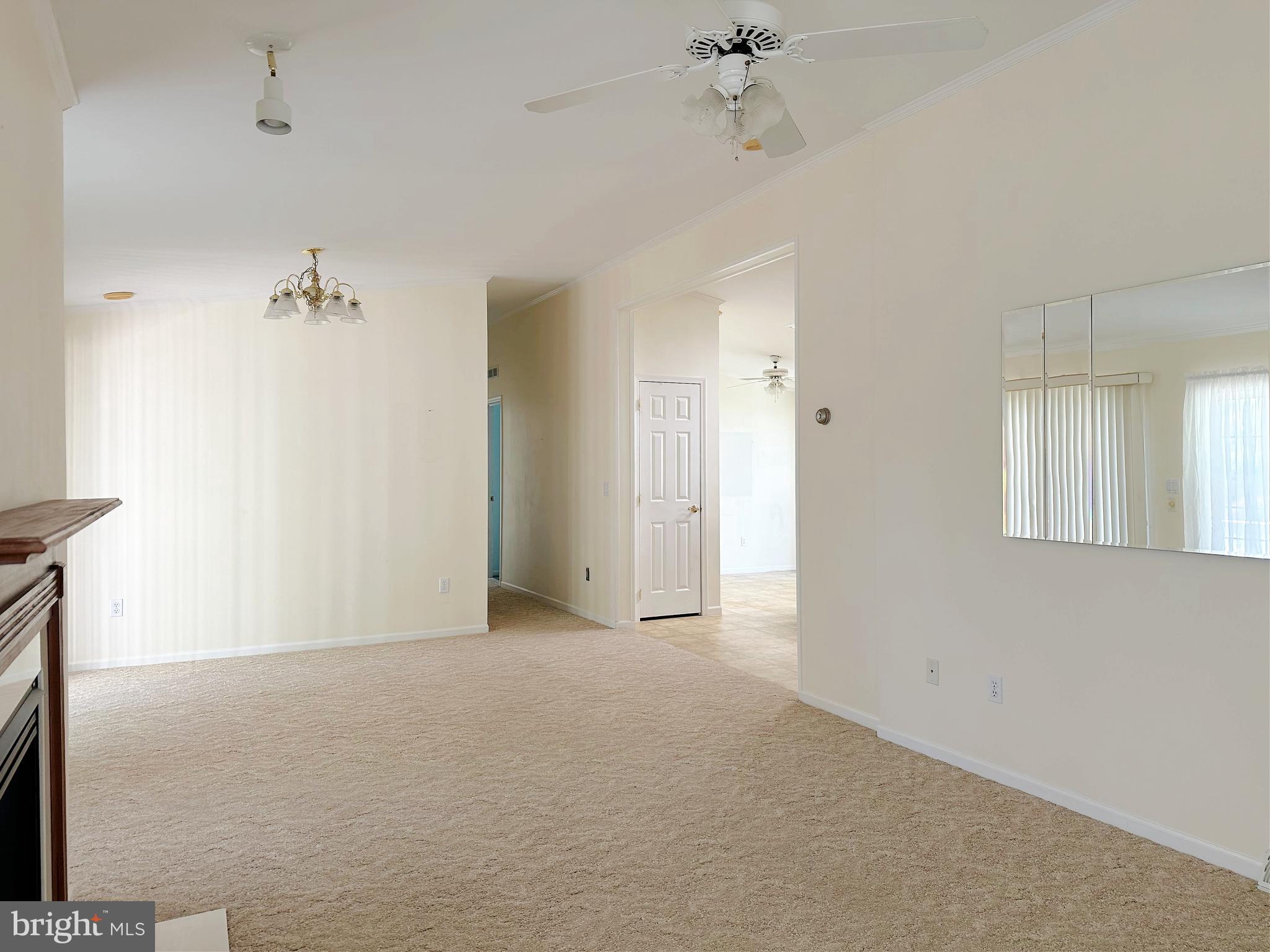 WILLOW RUN - Residential