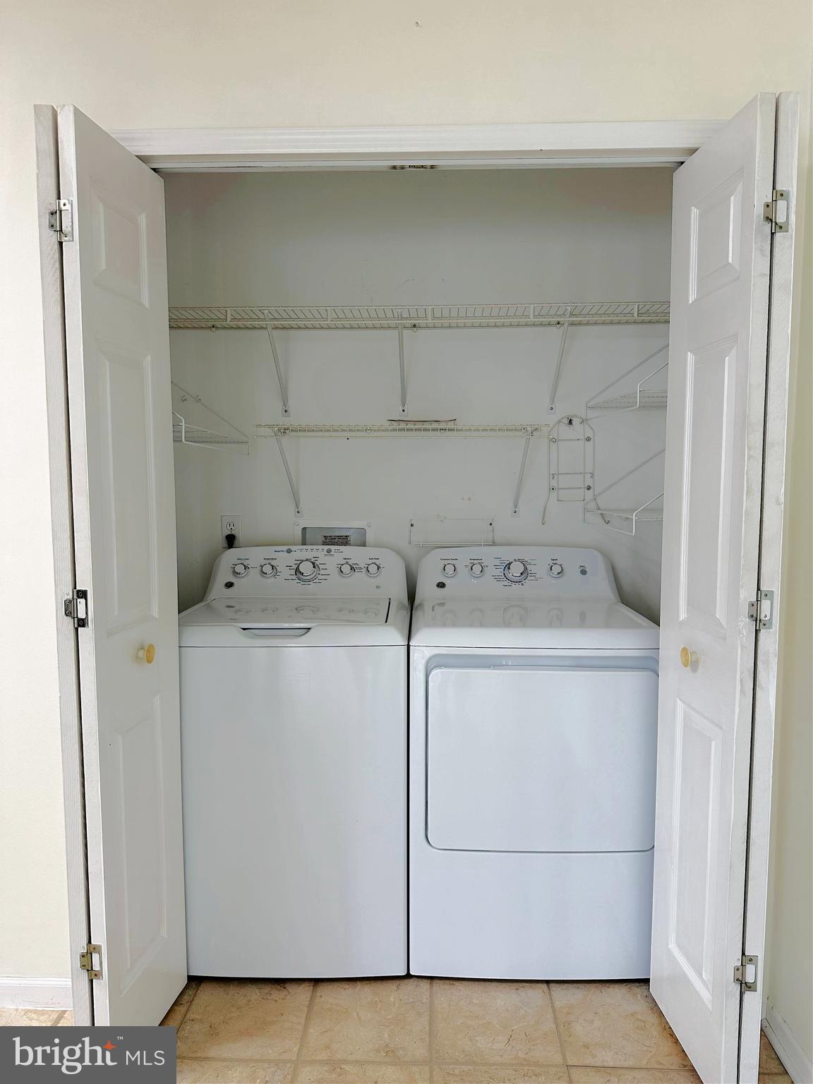 WILLOW RUN - Residential