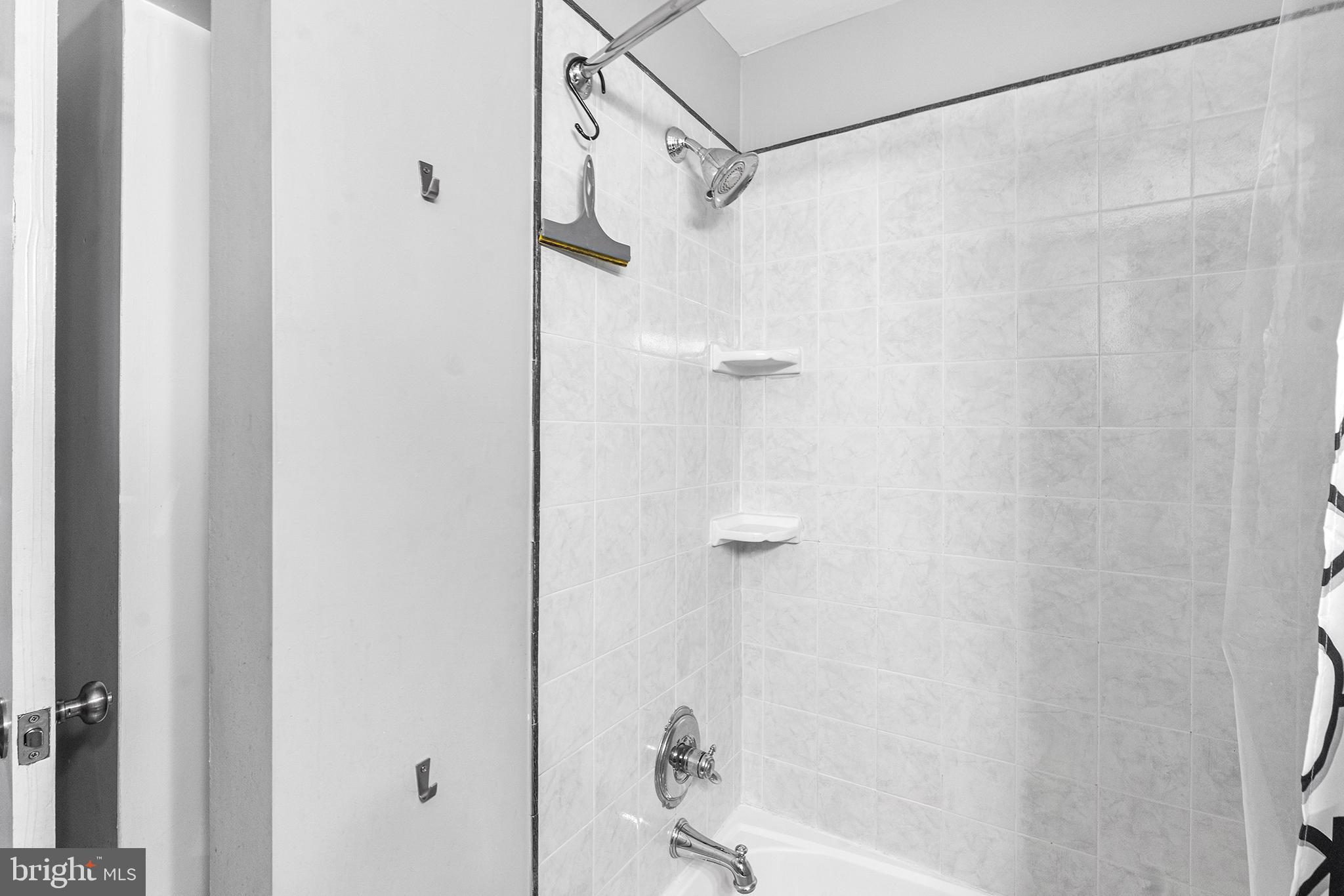 OLD CITY - Residential